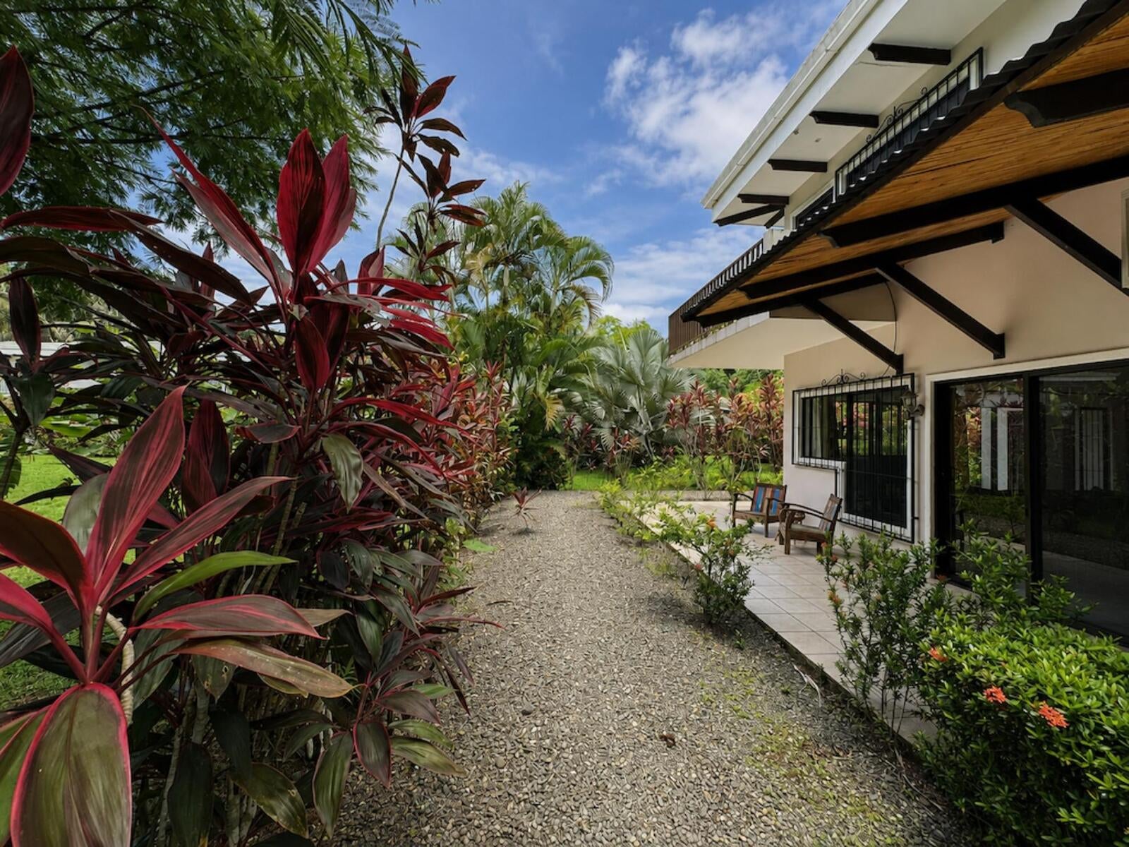 Poolside Condo Fully Furnished, Quepos, Quepos, Manuel Antonio, Quepo S, Quepos, Puntarenas, Costa Rica 60504