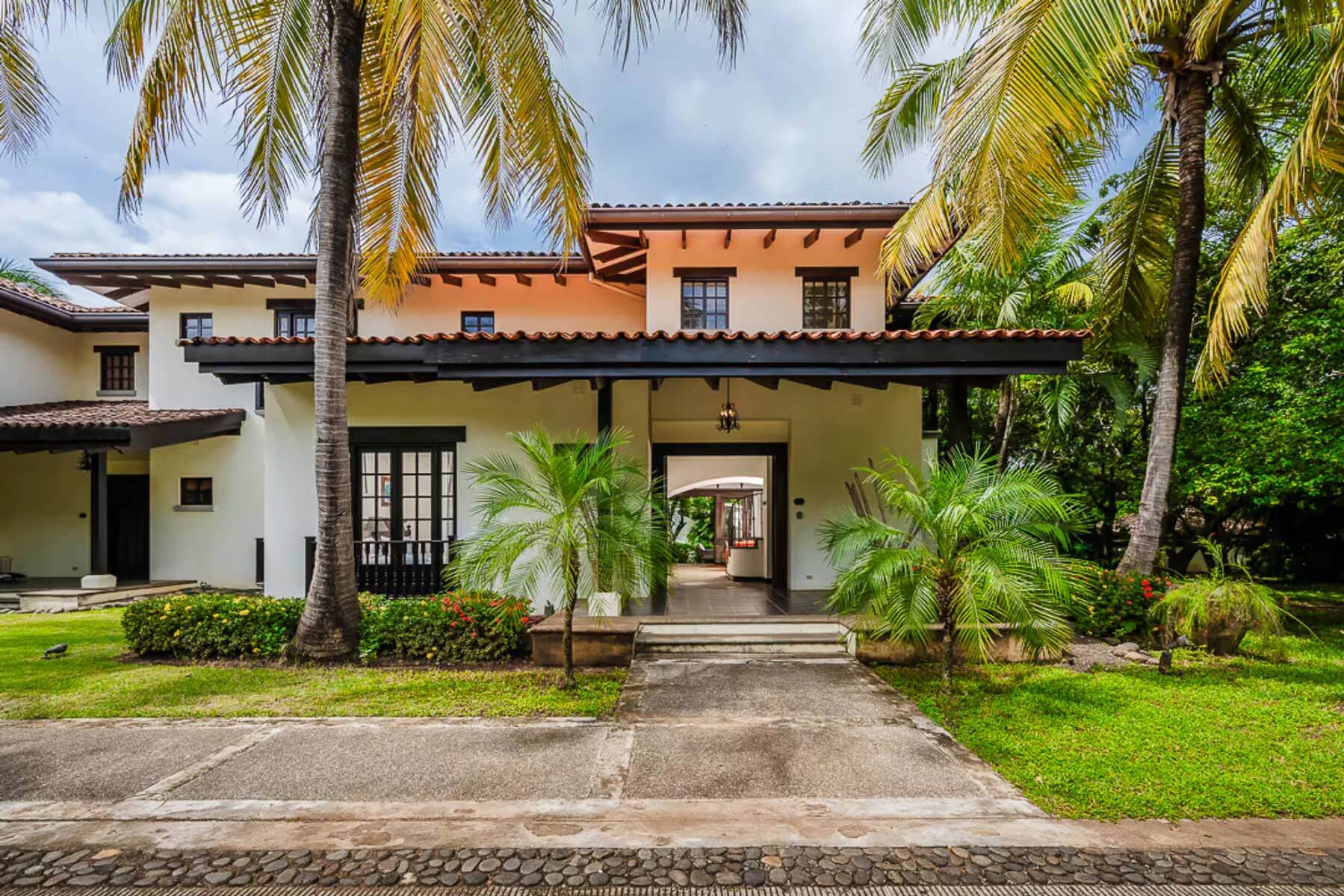 Colonial Villa in Luxury Community, Palma Real, Hacienda Pinilla, Tamarindo, Santa Cruz, Guanacaste, Costa Rica 50309 Colonial Villa in Luxury Community, Palma Real, Hacienda Pinilla, Tamarindo, Santa Cruz, Guanacaste, Costa Rica 50309