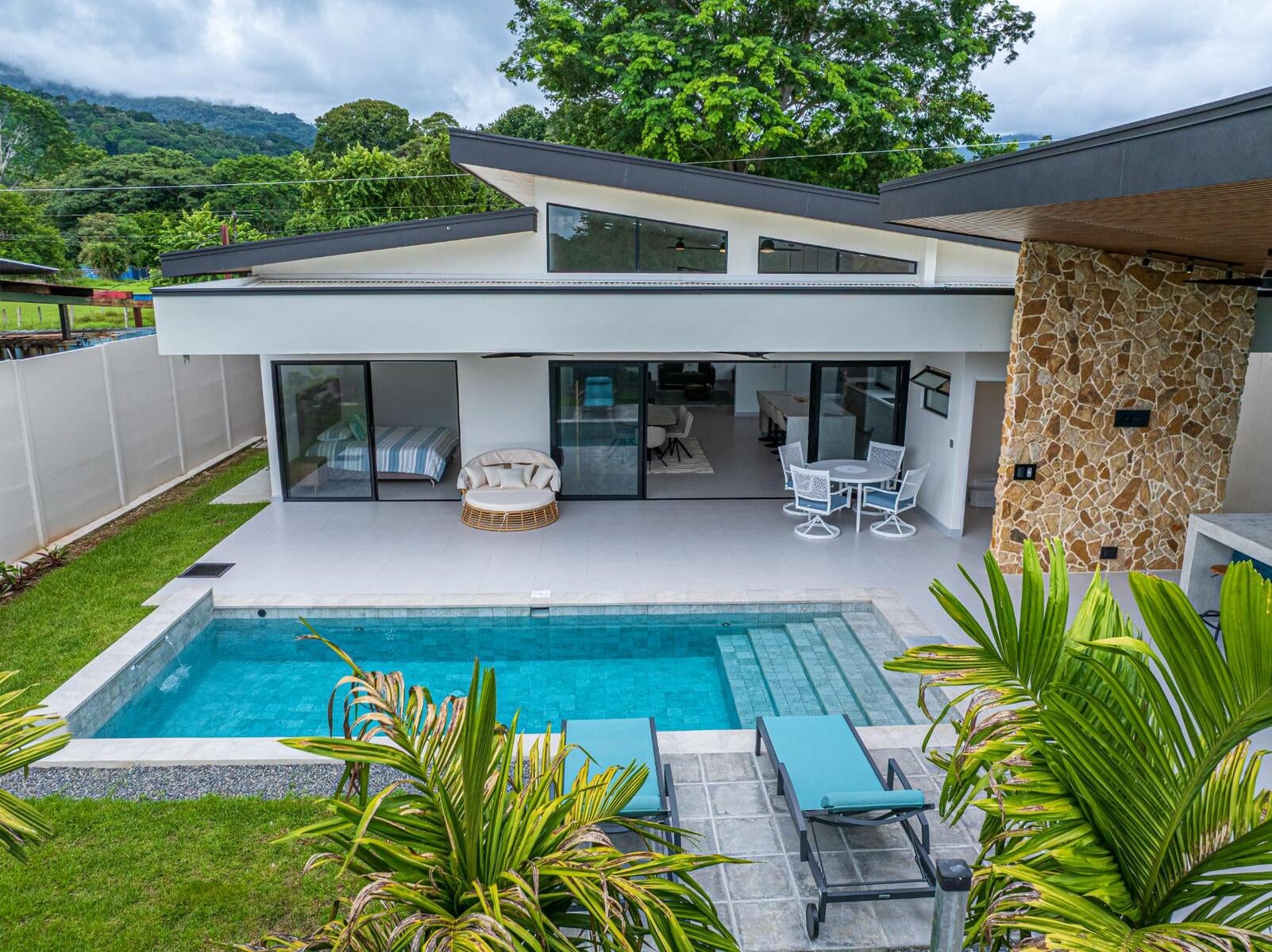  Brand New Modern Tropical Home, Uvita, Uvita, Dominical, Bahia Ballena, Osa, Puntarenas, Costa Rica 60504