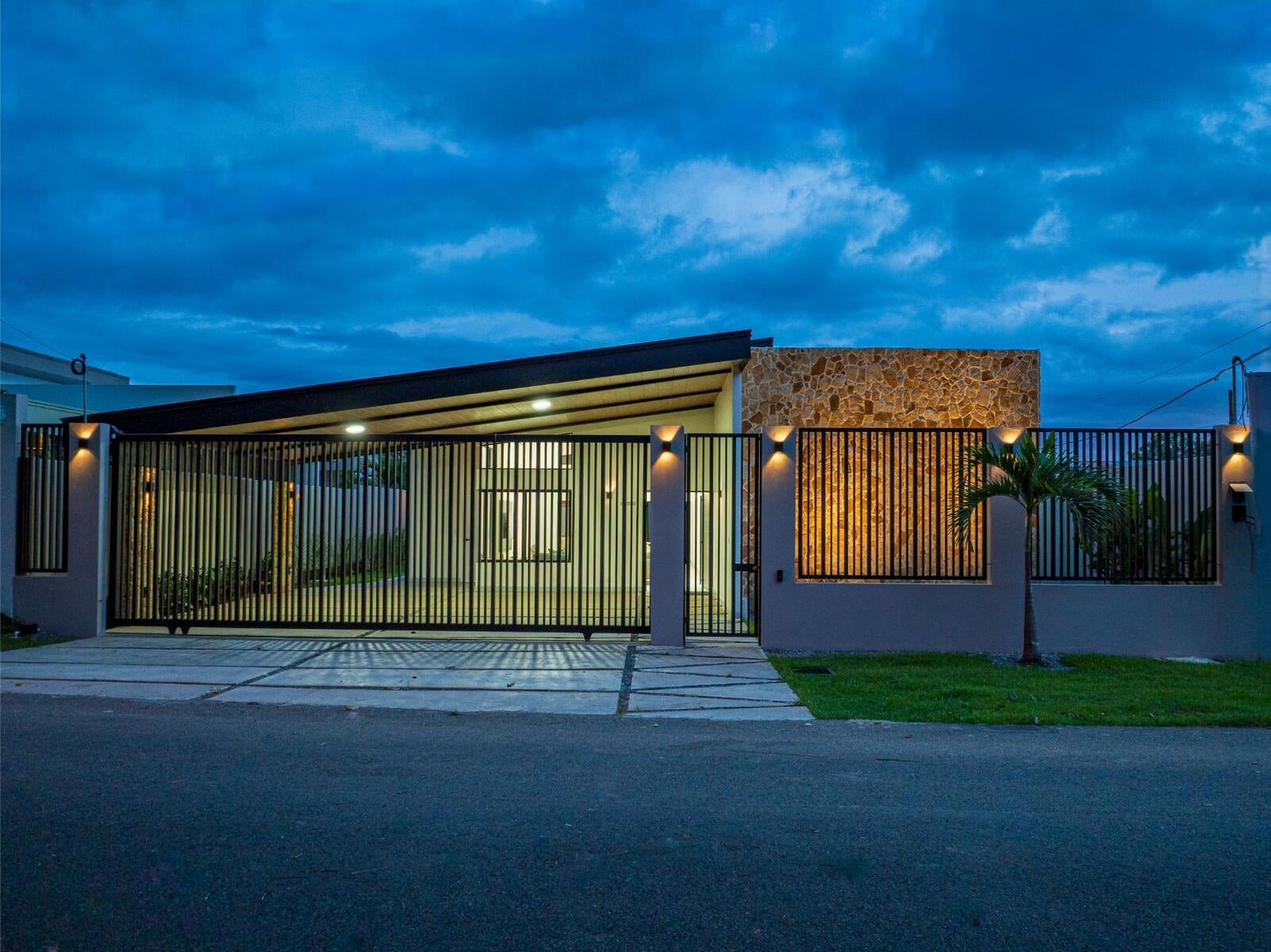  Brand New Modern Tropical Home, Uvita, Uvita, Dominical, Bahia Ballena, Osa, Puntarenas, Costa Rica 60504