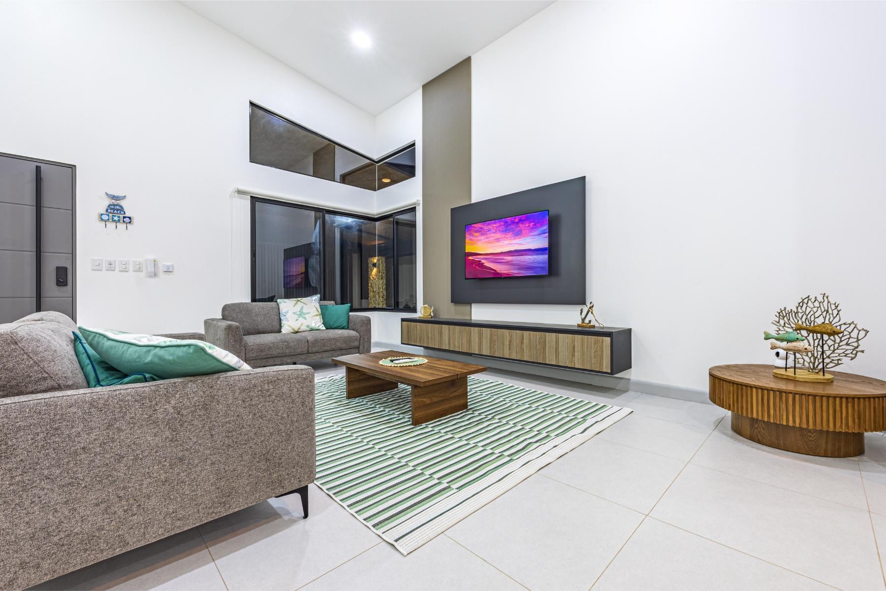  Brand New Modern Tropical Home, Uvita, Uvita, Dominical, Bahia Ballena, Osa, Puntarenas, Costa Rica 60504