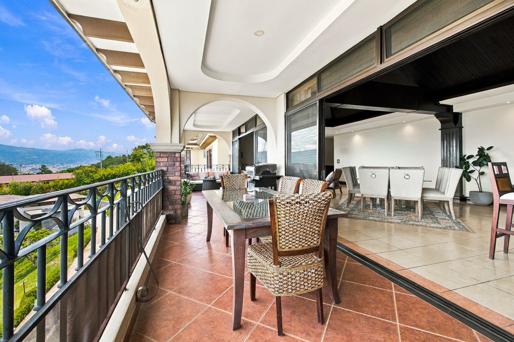 Mountain View Luxury Penthouse, Altos De Monasterio, Santa Ana, Salitral, Santa Ana, San Jose, Costa Rica