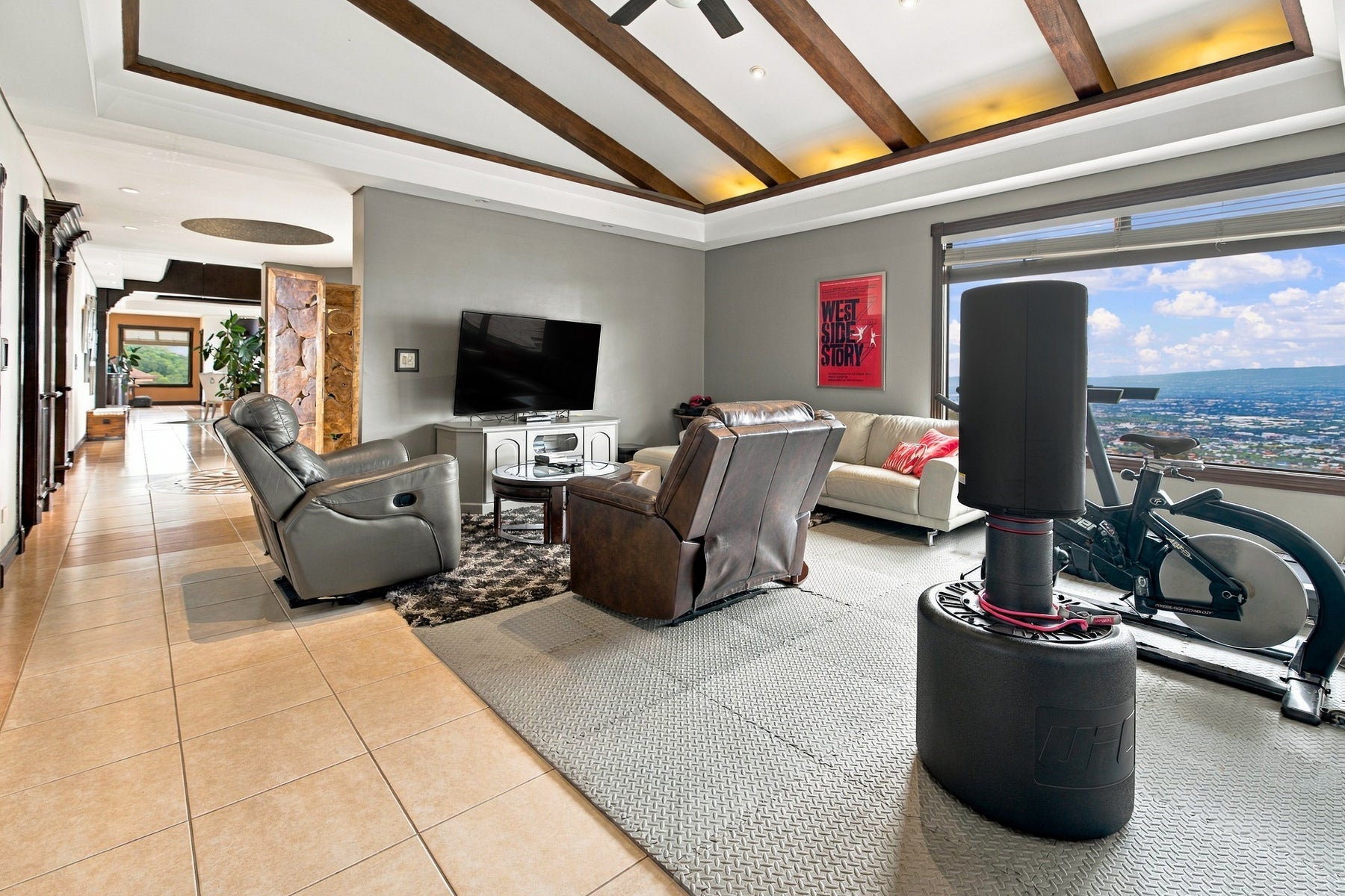 Mountain View Luxury Penthouse, Altos De Monasterio, Santa Ana, Salitral, Santa Ana, San Jose, Costa Rica