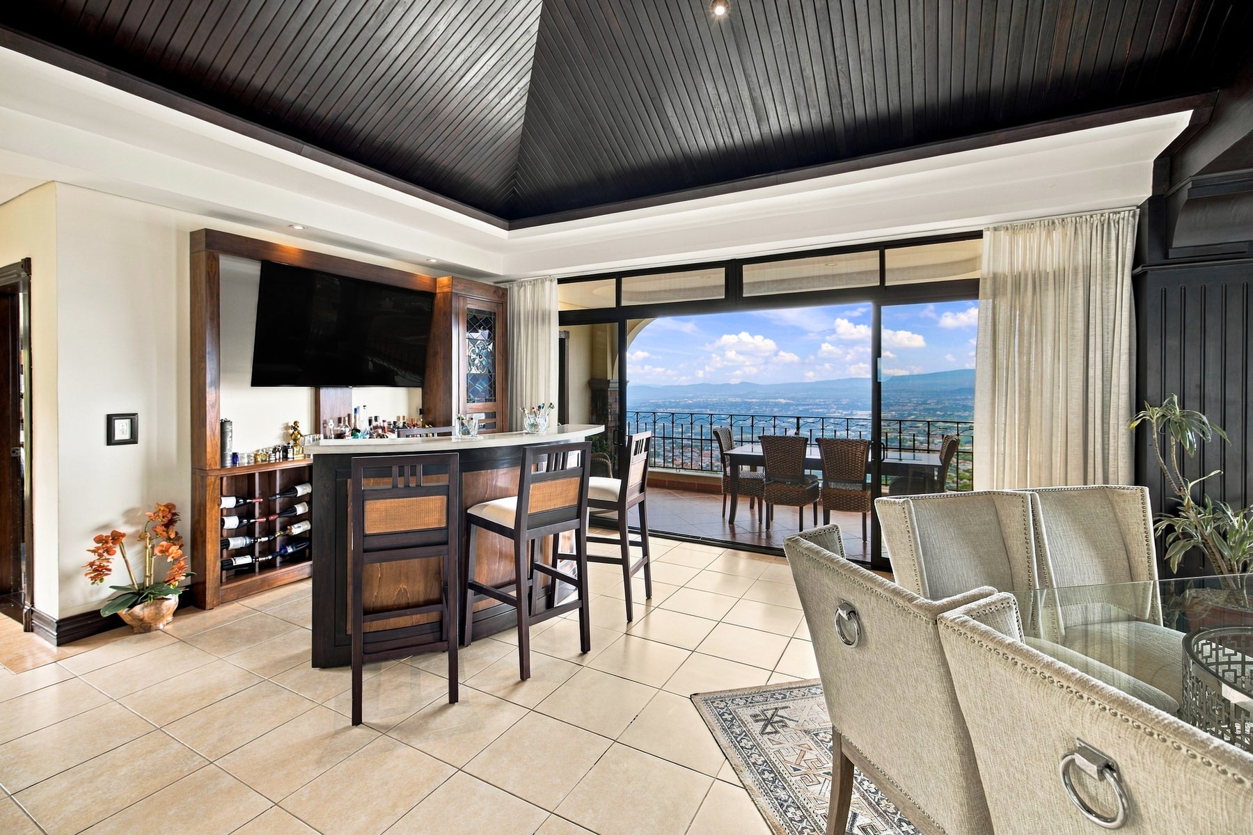 Mountain View Luxury Penthouse, Altos De Monasterio, Santa Ana, Salitral, Santa Ana, San Jose, Costa Rica