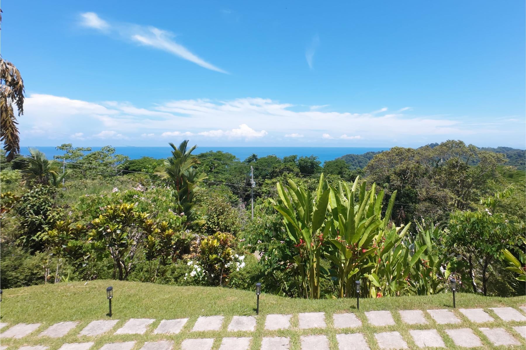 Stylish Four Bedroom Home , Dominicalito, Dominicalito, Dominical, Bahia Ballena, Osa, Puntarenas, Costa Rica 60504