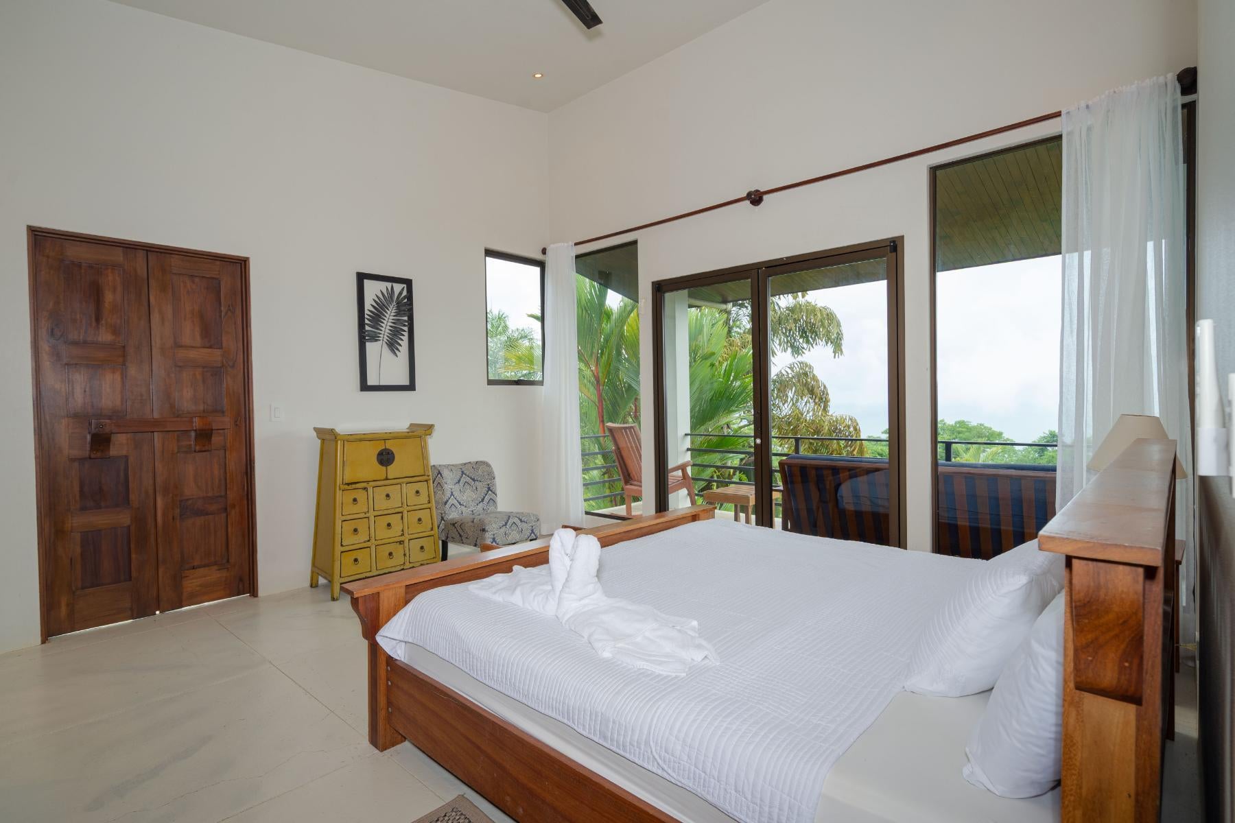 Stylish Four Bedroom Home , Dominicalito, Dominicalito, Dominical, Bahia Ballena, Osa, Puntarenas, Costa Rica 60504
