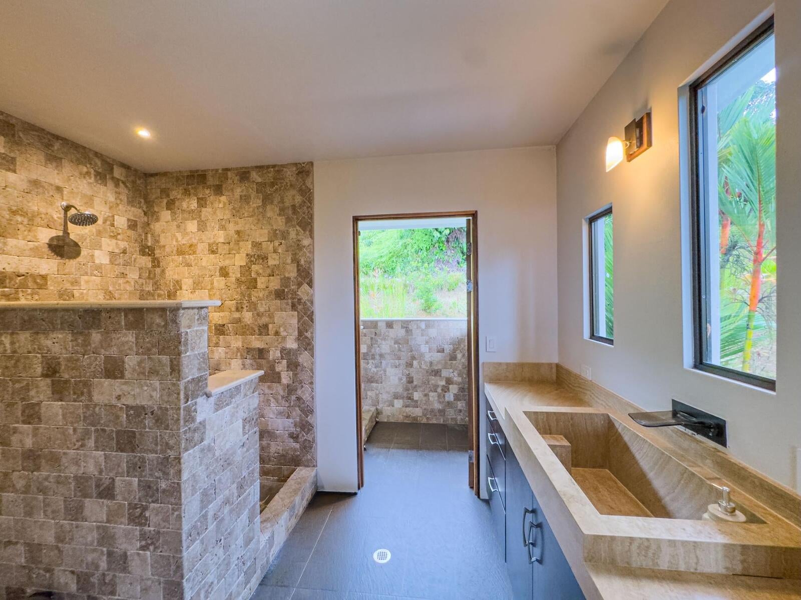 Stylish Four Bedroom Home , Dominicalito, Dominicalito, Dominical, Bahia Ballena, Osa, Puntarenas, Costa Rica 60504