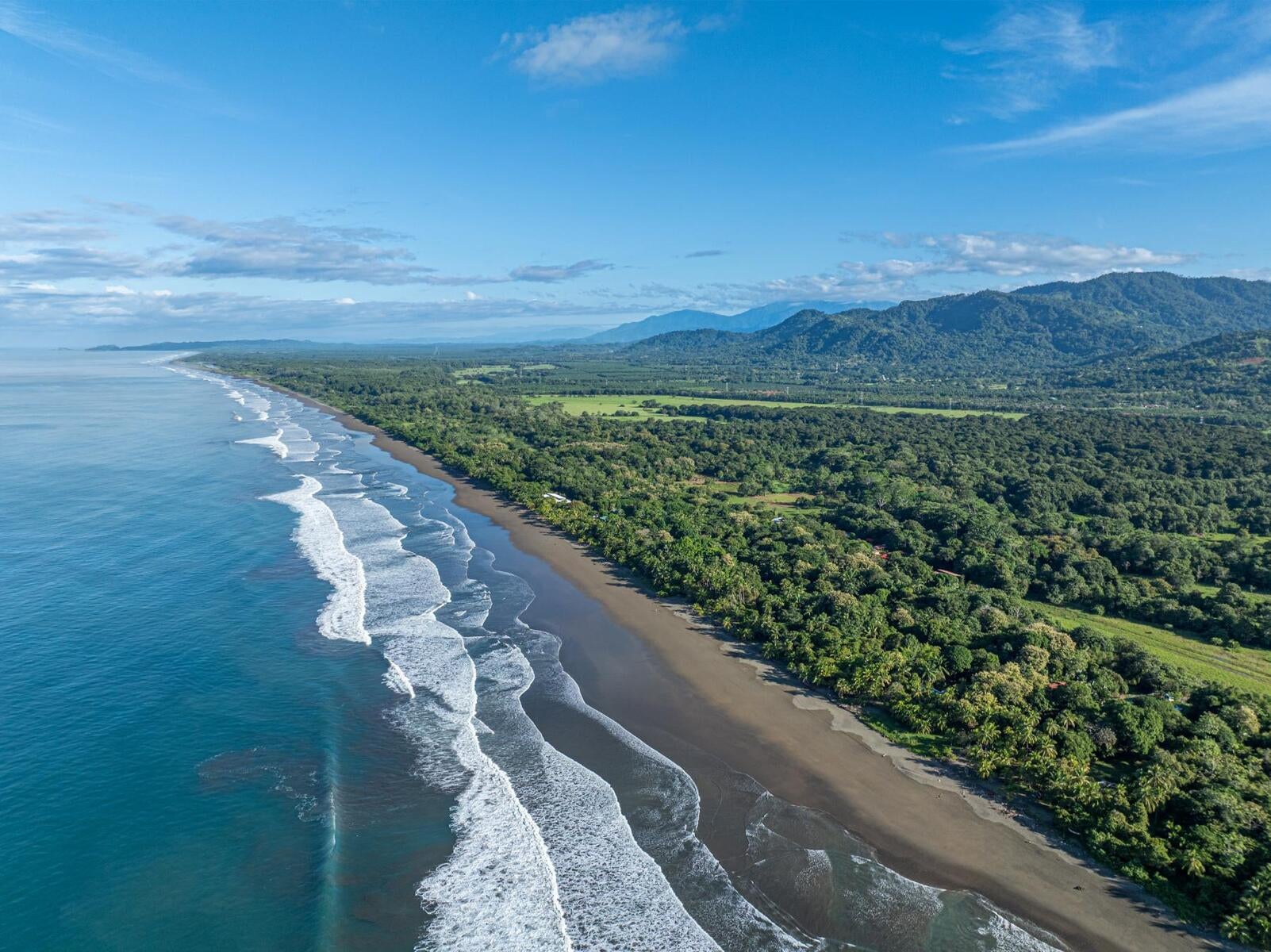 New Home Just Three Minutes Walk to Beach, Matapalo, Matapalo, Manuel Antonio, Bahia Ballena, Quepos, Puntarenas, Costa Rica 60601