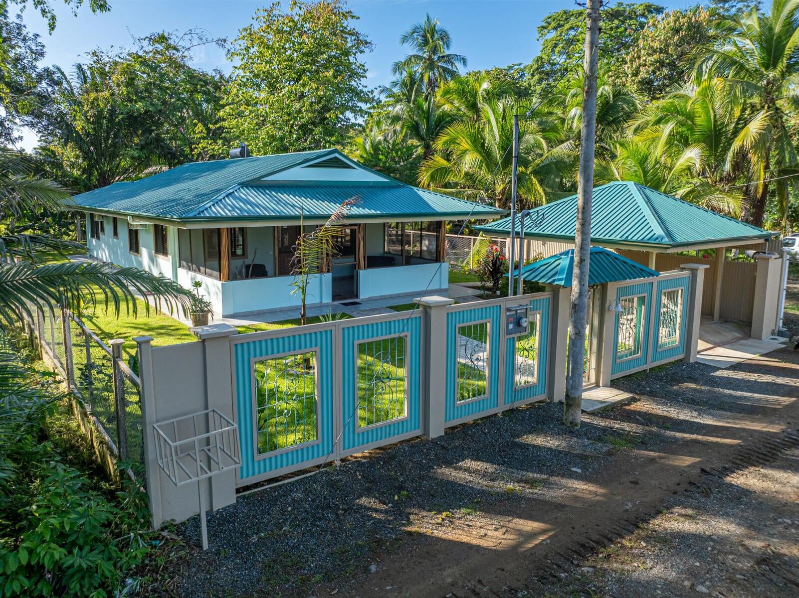New Home Just Three Minutes Walk to Beach, Matapalo, Matapalo, Manuel Antonio, Bahia Ballena, Quepos, Puntarenas, Costa Rica 60601
