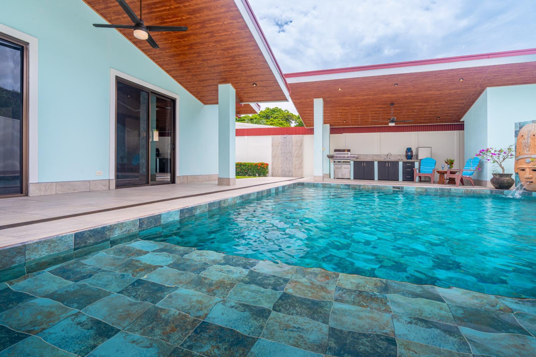 Big Pool Big Lot Big Lifestyle, Uvita, Uvita, Dominical, Bahia Ballena, Osa, Puntarenas, Costa Rica 60504