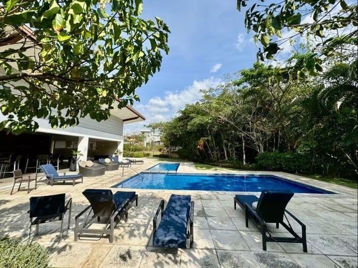Apartment in Distrito 4, #1108, Distrito 4, Escazu, San Rafael, Escazu, San Jose, Costa Rica 10203