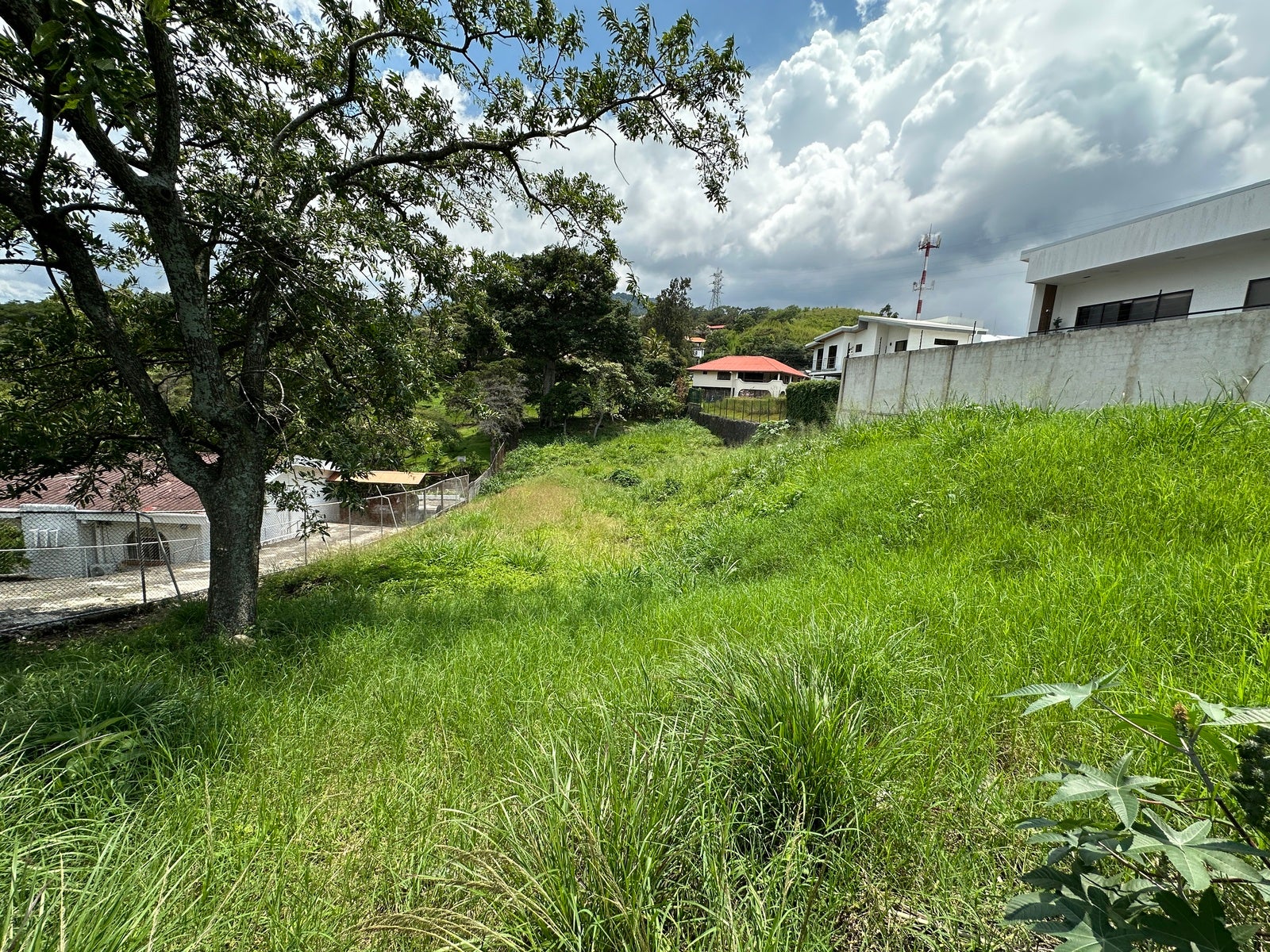 Exclusive independent Lot in Alto Palomas, Miravalles, Santa Ana, Pozos, Santa Ana, San Jose, Costa Rica 10903