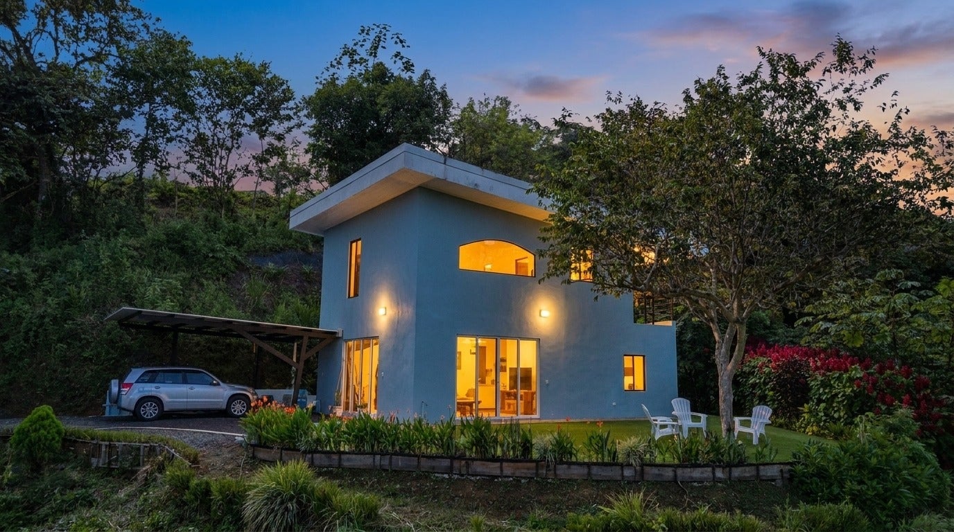 Tropical Farm Estate, Ciudad Colon, San Jose, Costa Rica 10701