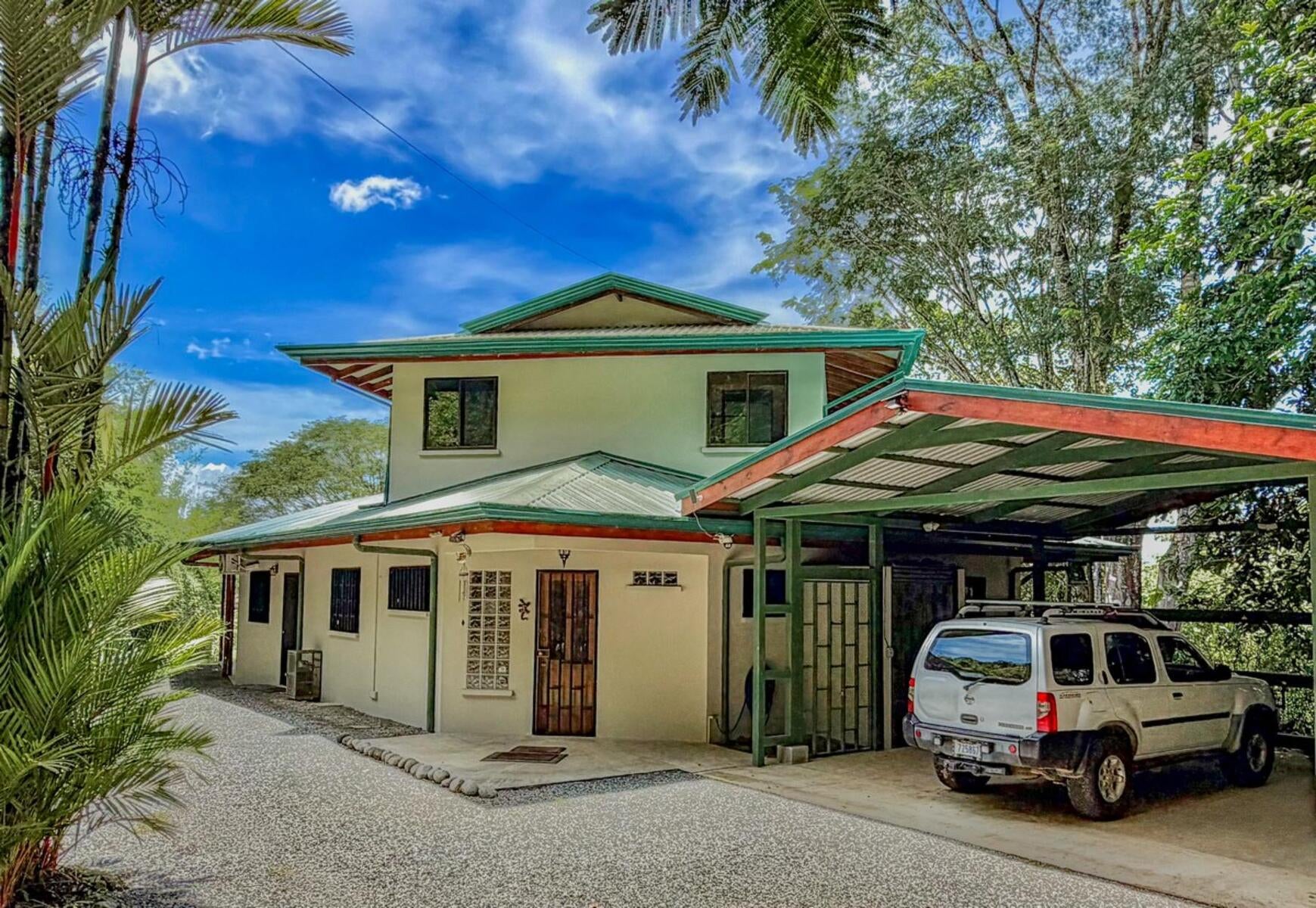 Two Bed with Vehicles Included, Lagunas, Lagunas, Dominical, Savegre, Quepos, Puntarenas, Costa Rica 60601
