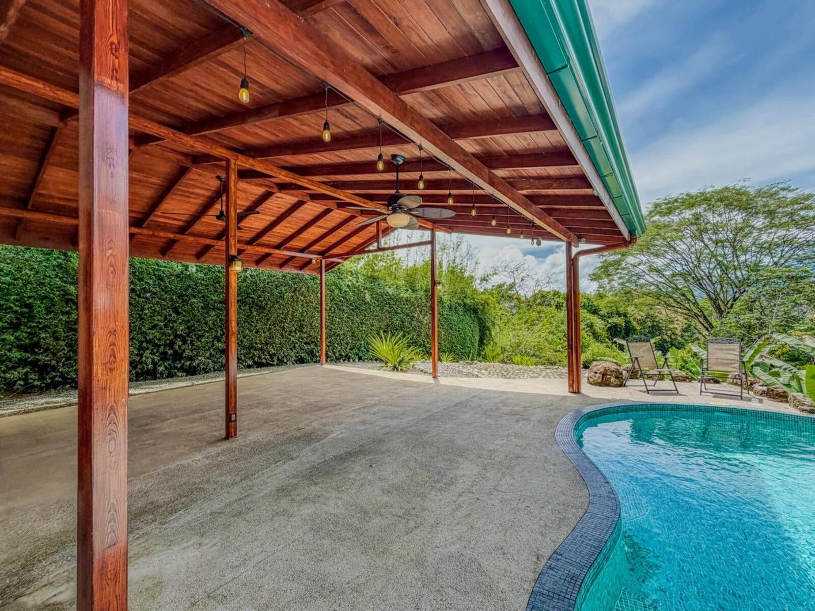 Two Bed with Vehicles Included, Lagunas, Lagunas, Dominical, Savegre, Quepos, Puntarenas, Costa Rica 60601