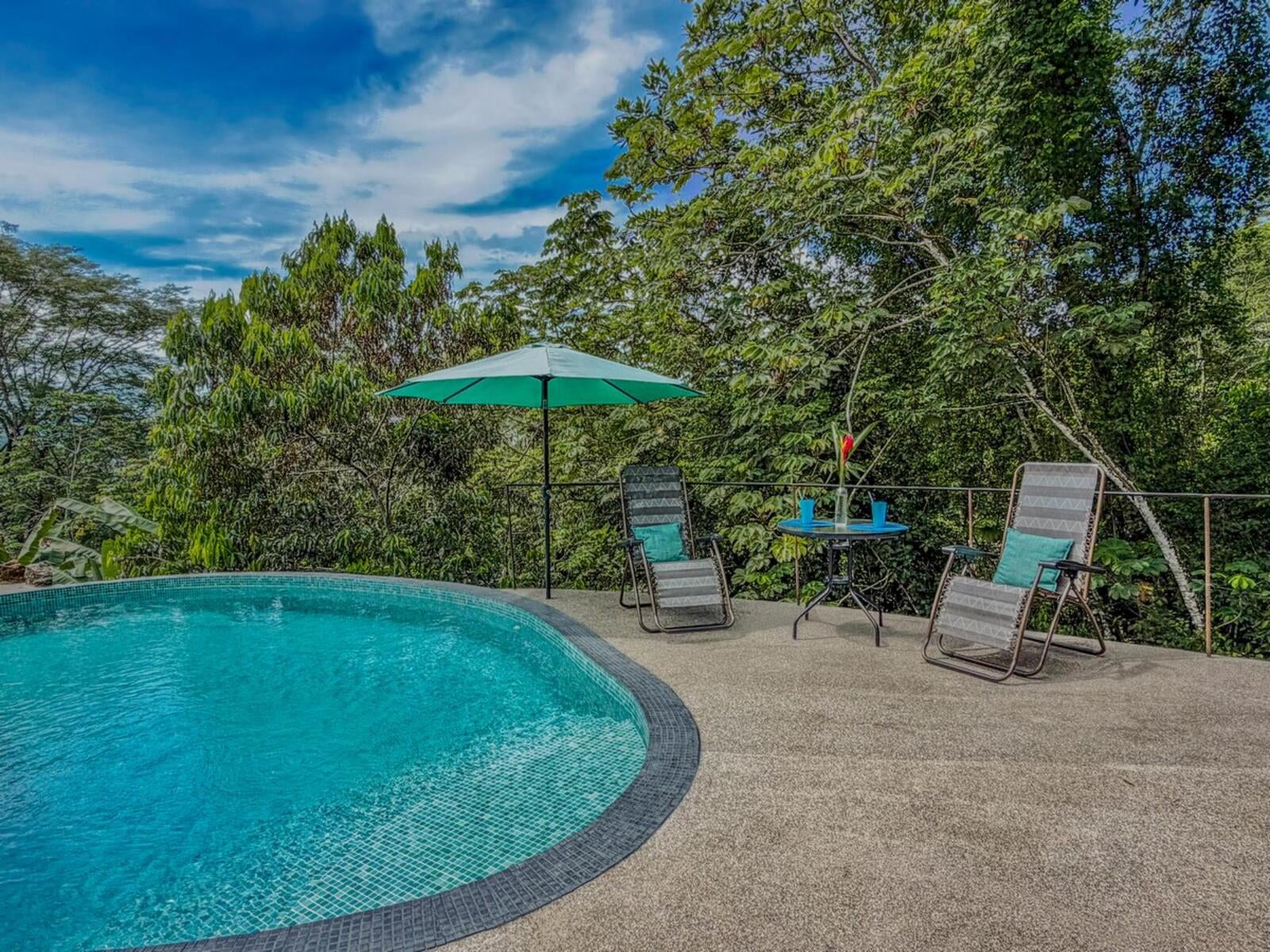 Two Bed with Vehicles Included, Lagunas, Lagunas, Dominical, Savegre, Quepos, Puntarenas, Costa Rica 60601