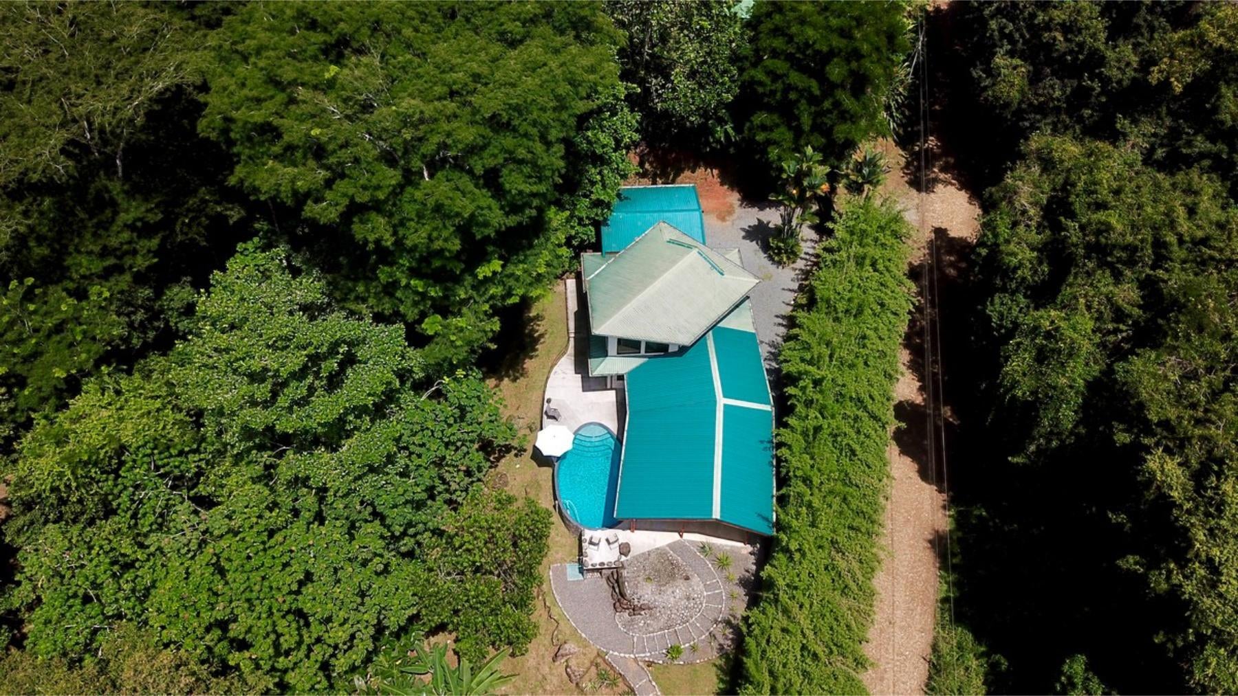 Two Bed with Vehicles Included, Lagunas, Lagunas, Dominical, Savegre, Quepos, Puntarenas, Costa Rica 60601