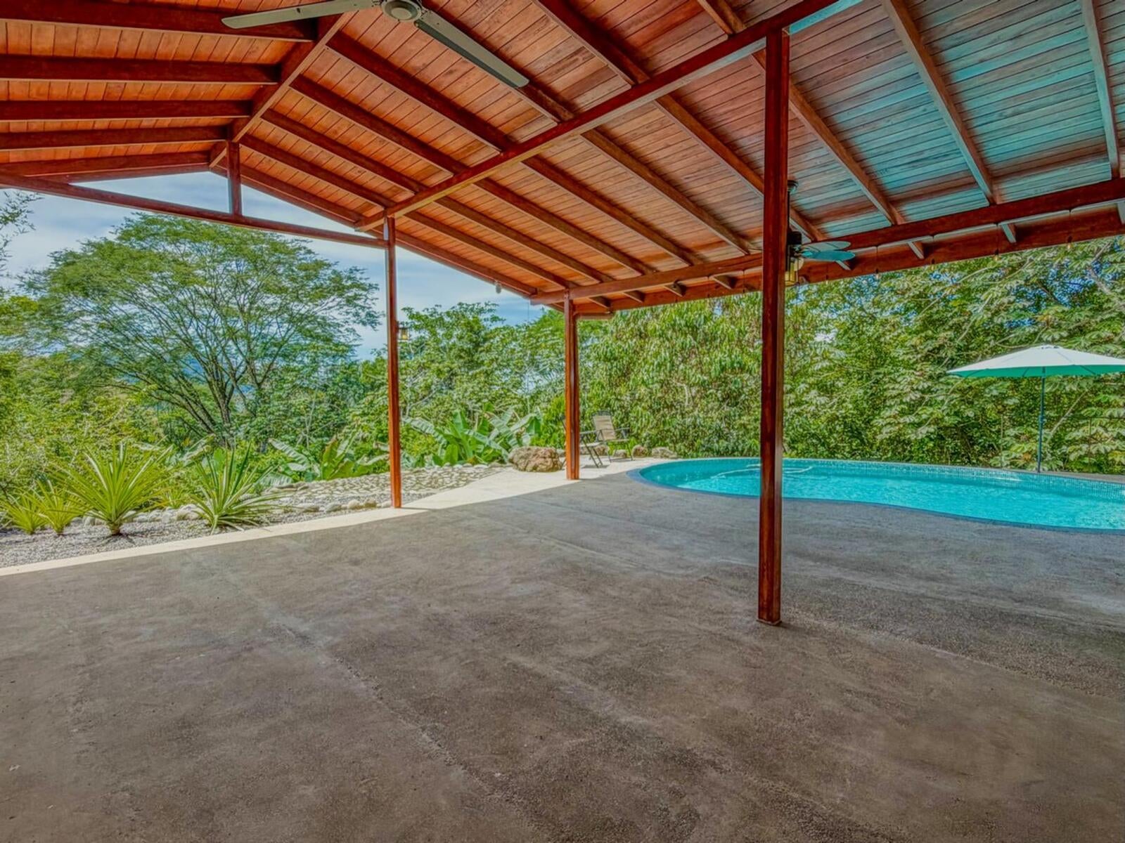 Two Bed with Vehicles Included, Lagunas, Lagunas, Dominical, Savegre, Quepos, Puntarenas, Costa Rica 60601