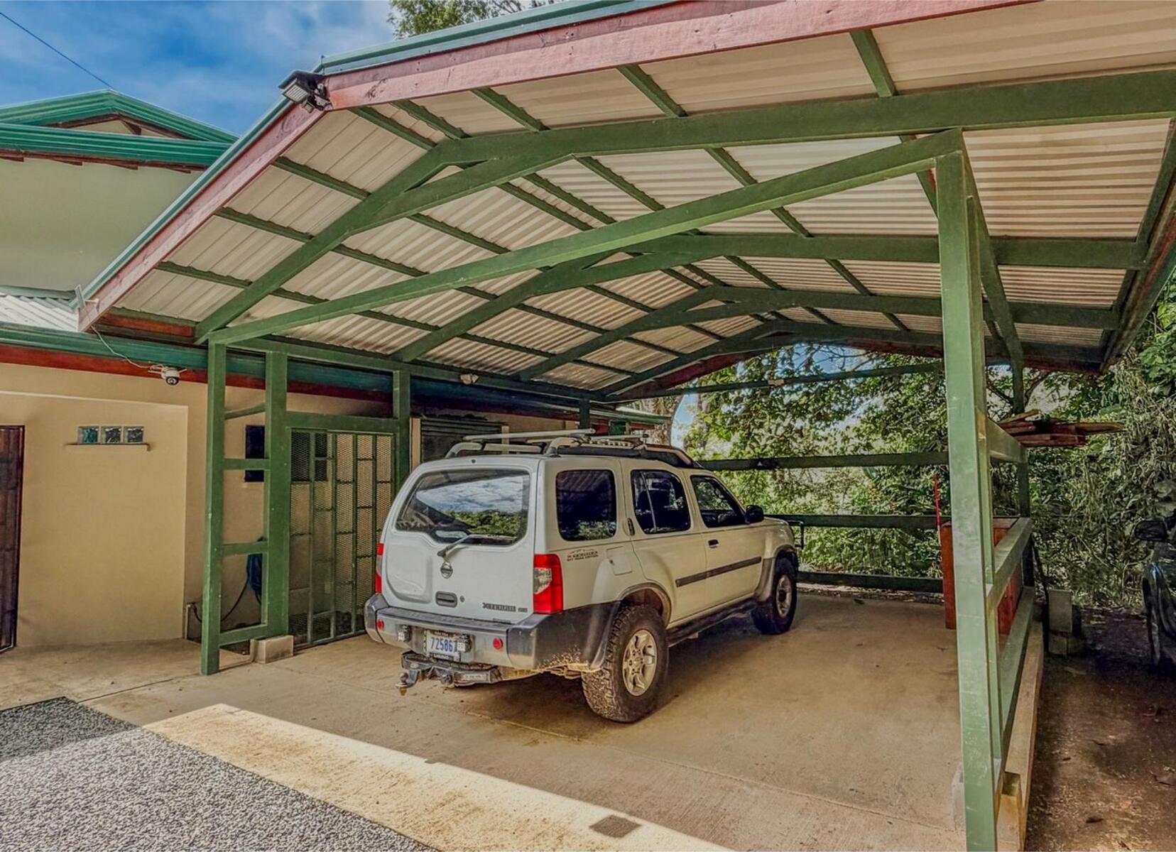 Two Bed with Vehicles Included, Lagunas, Lagunas, Dominical, Savegre, Quepos, Puntarenas, Costa Rica 60601