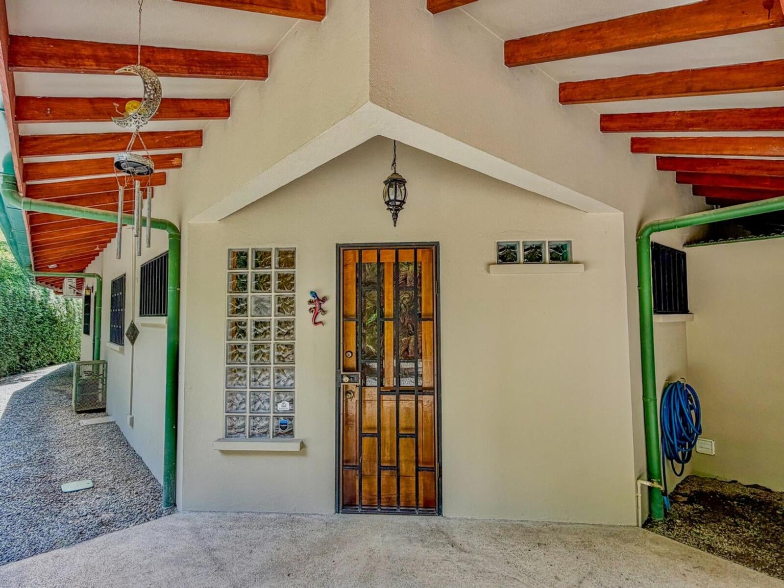 Two Bed with Vehicles Included, Lagunas, Lagunas, Dominical, Savegre, Quepos, Puntarenas, Costa Rica 60601