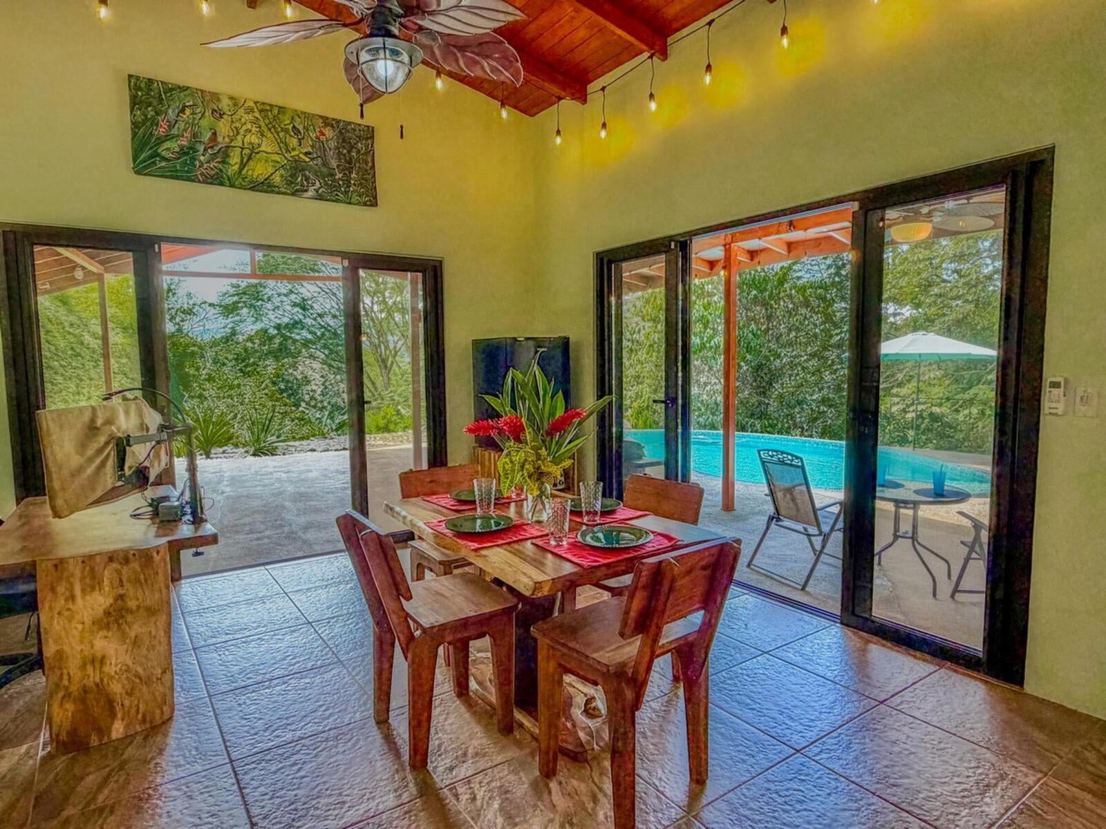 Two Bed with Vehicles Included, Lagunas, Lagunas, Dominical, Savegre, Quepos, Puntarenas, Costa Rica 60601