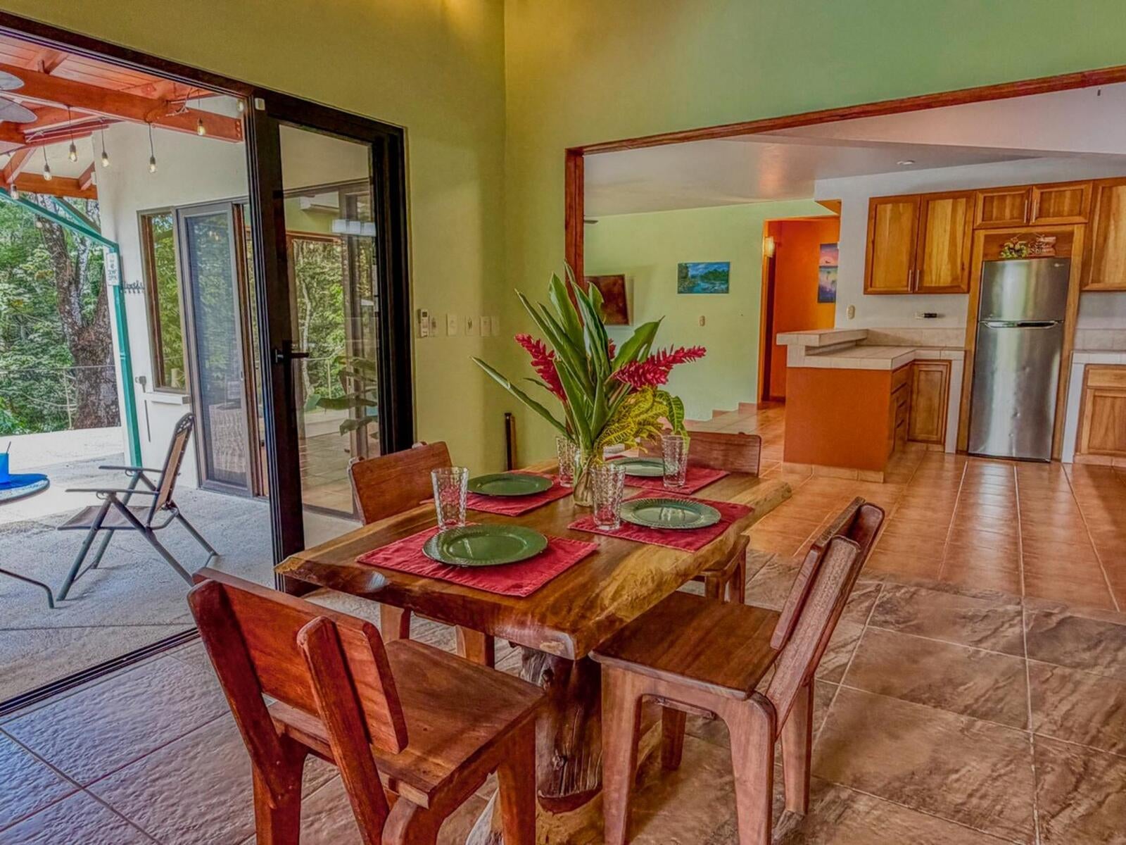 Two Bed with Vehicles Included, Lagunas, Lagunas, Dominical, Savegre, Quepos, Puntarenas, Costa Rica 60601