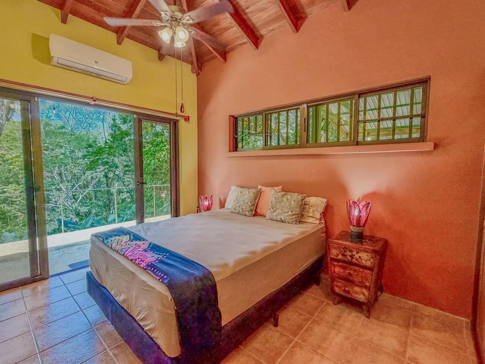 Two Bed with Vehicles Included, Lagunas, Lagunas, Dominical, Savegre, Quepos, Puntarenas, Costa Rica 60601