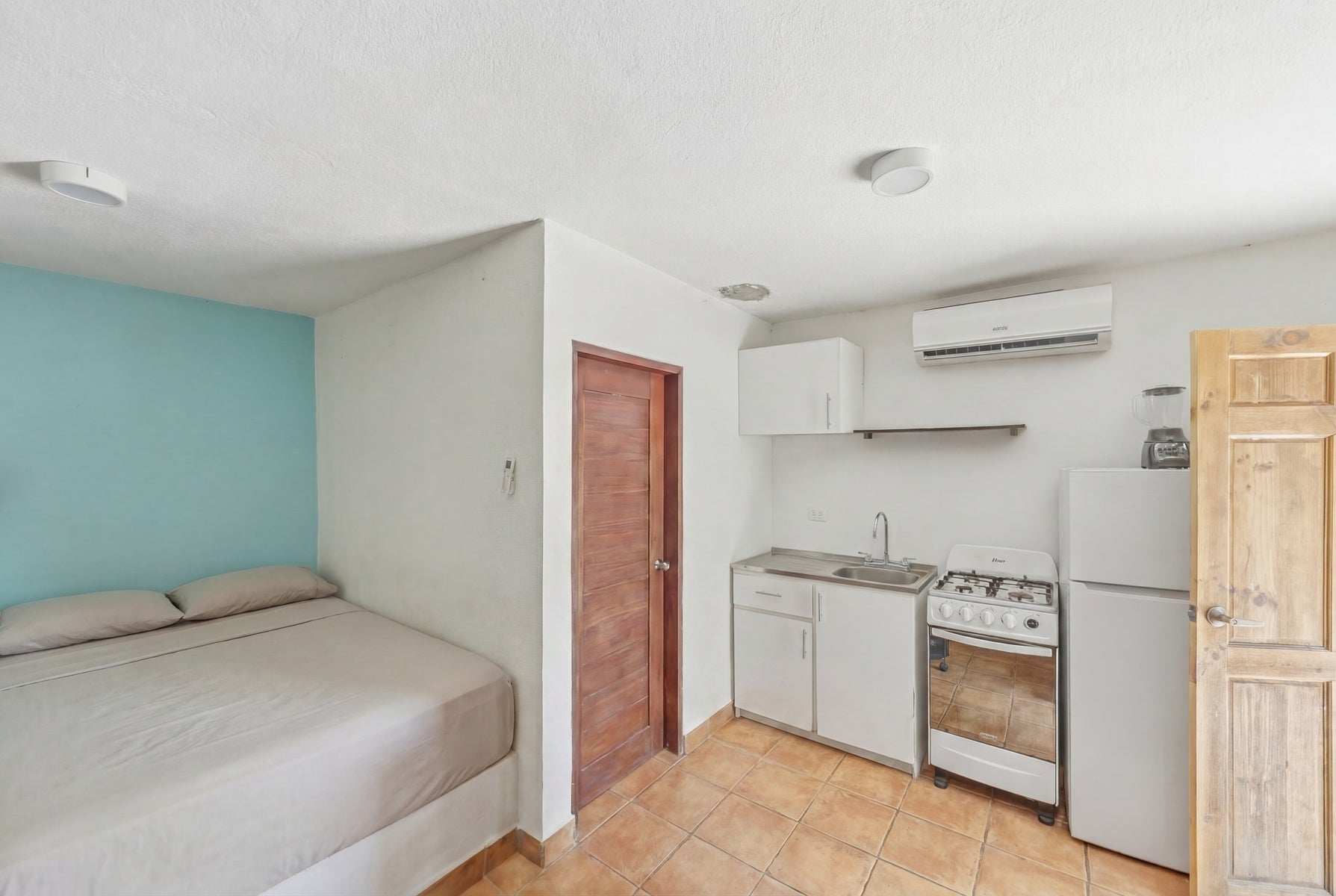 Prime Property With Rental Potential, Tamarindo, Tamarindo, Santa Cruz, Guanacaste, Costa Rica 50309