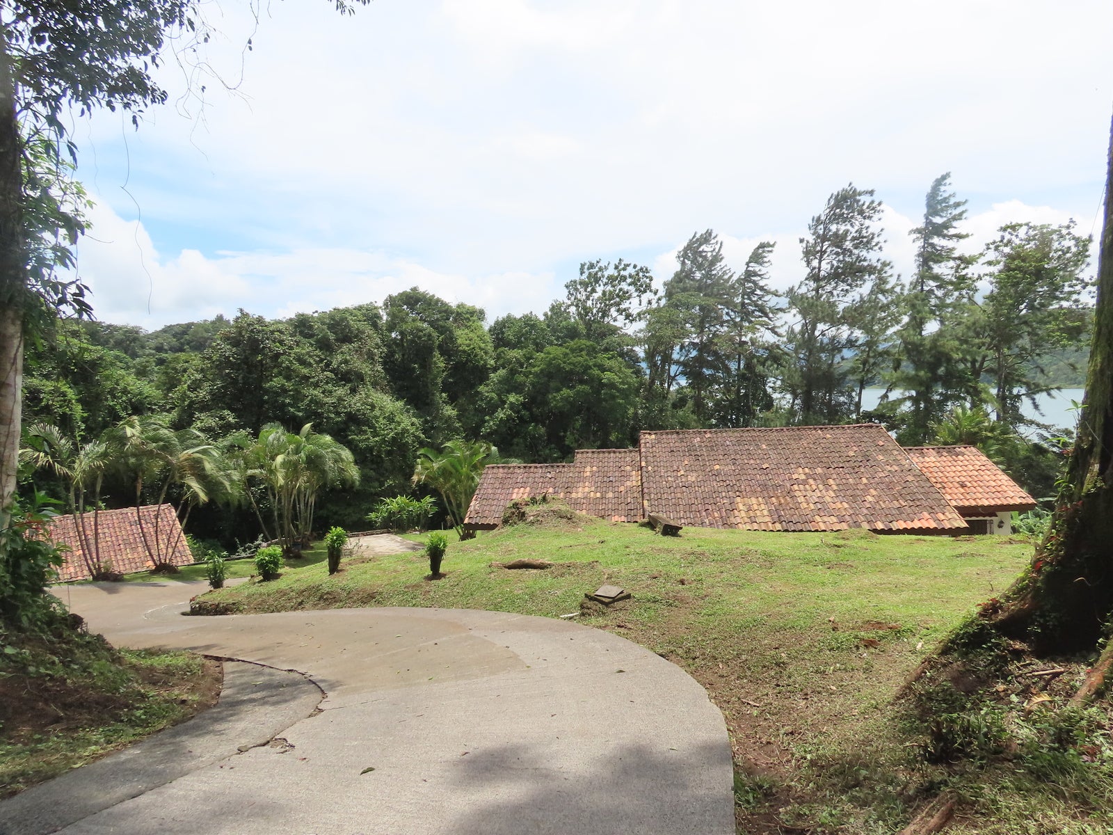 Private Lakefront Home With Guesthouse , Nuevo Arenal, Nuevo Arenal, Lake Arenal, Arenal, Tilaran, Alajuela, Costa Rica 50807