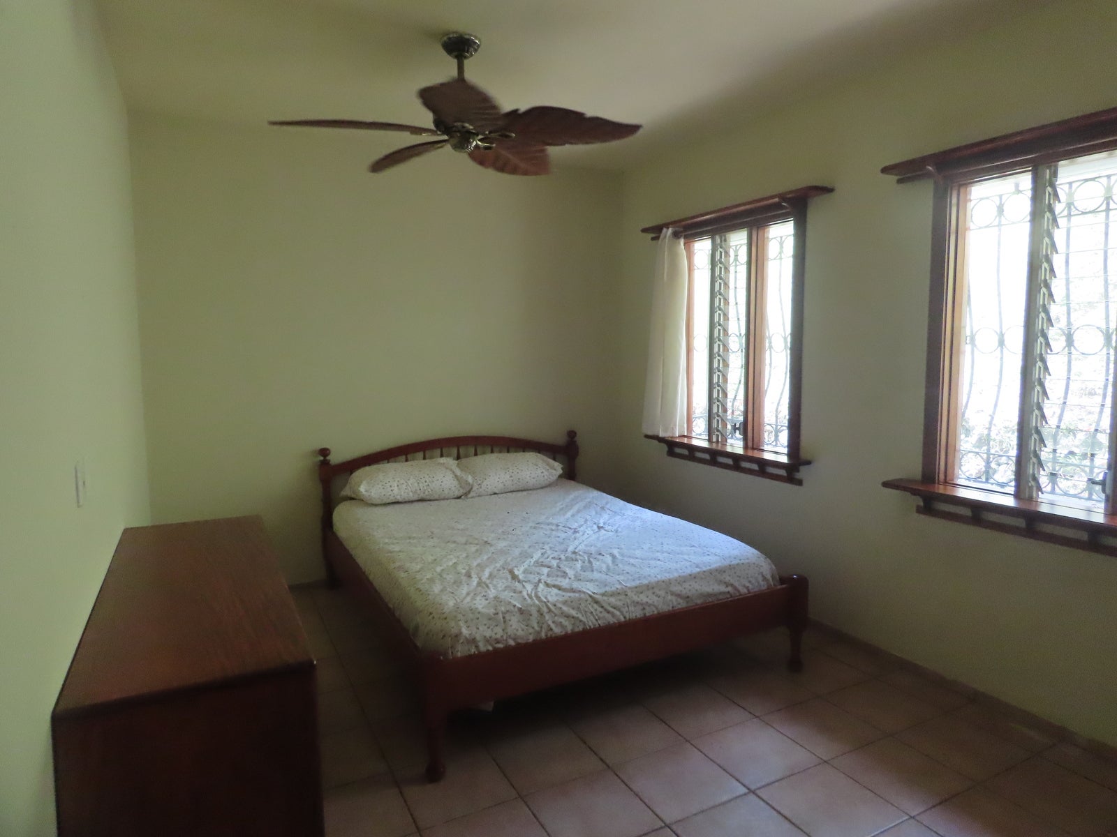 Private Lakefront Home With Guesthouse , Nuevo Arenal, Nuevo Arenal, Lake Arenal, Arenal, Tilaran, Alajuela, Costa Rica 50807