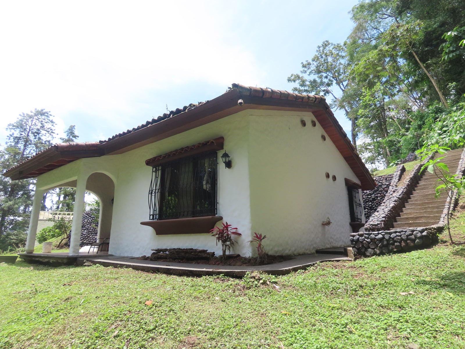 Private Lakefront Home With Guesthouse , Nuevo Arenal, Nuevo Arenal, Lake Arenal, Arenal, Tilaran, Alajuela, Costa Rica 50807