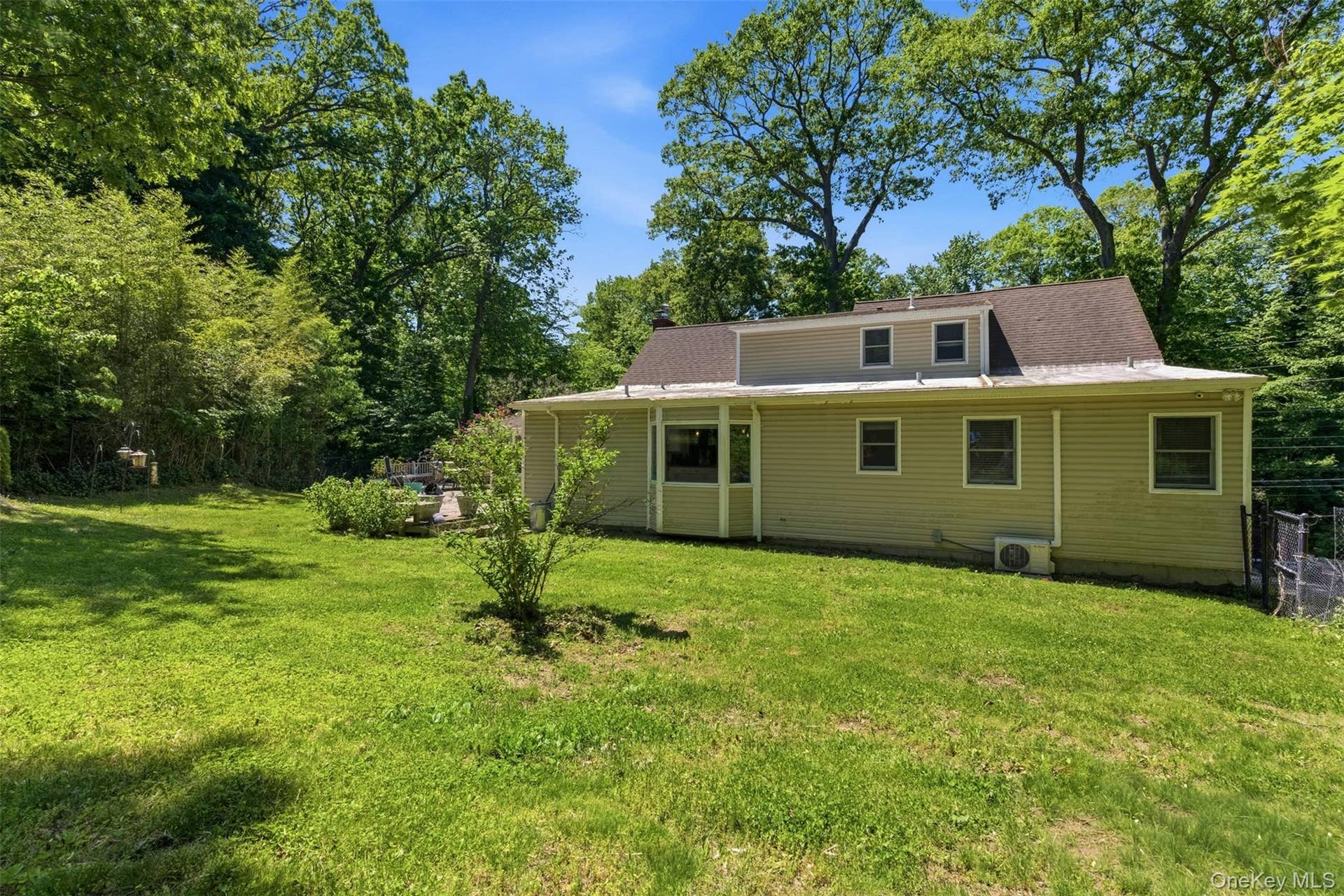 106 Vineyard Road, Huntington, NY 11743 106 Vineyard Road, Huntington, NY 11743