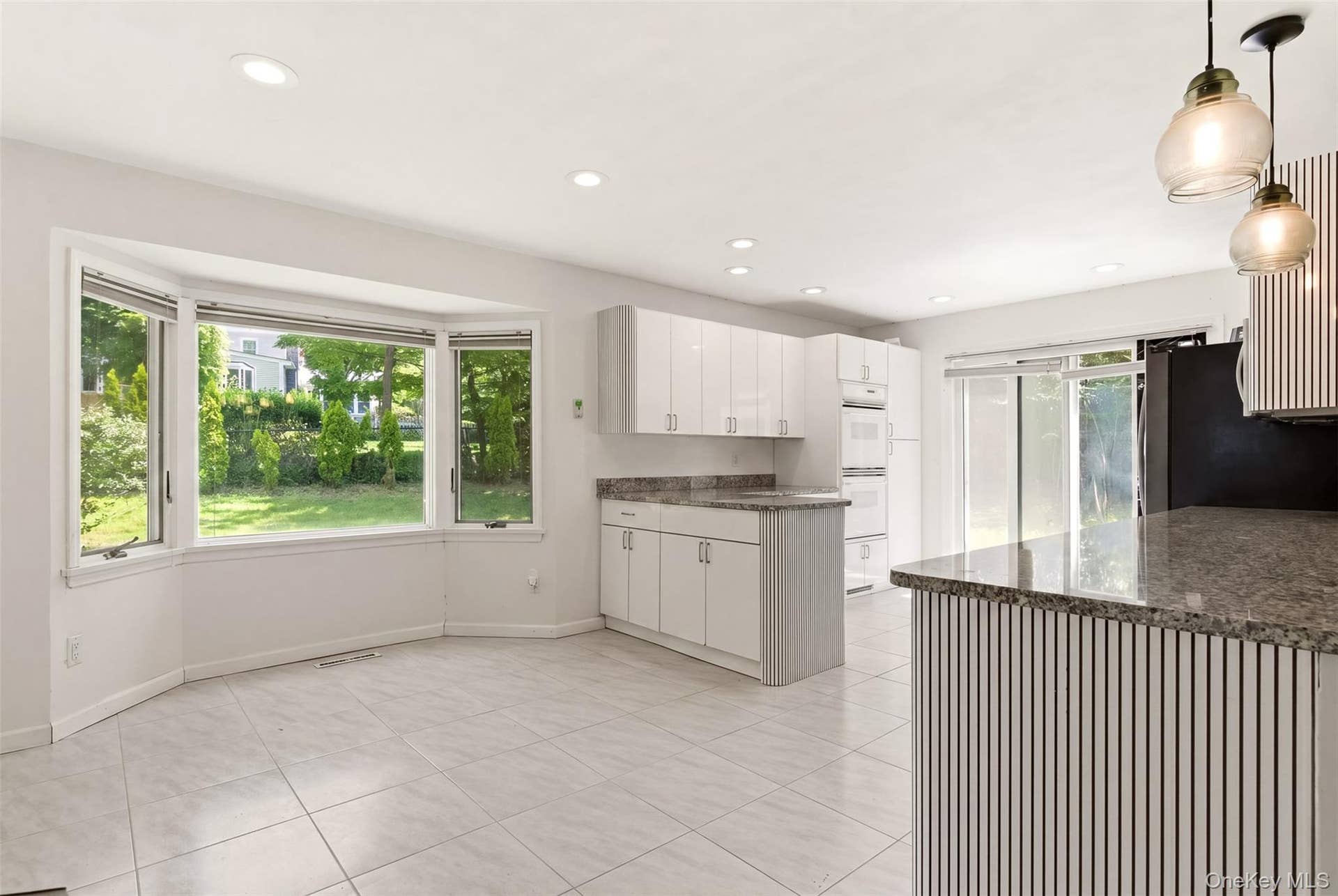 106 Vineyard Road, Huntington, NY 11743 106 Vineyard Road, Huntington, NY 11743