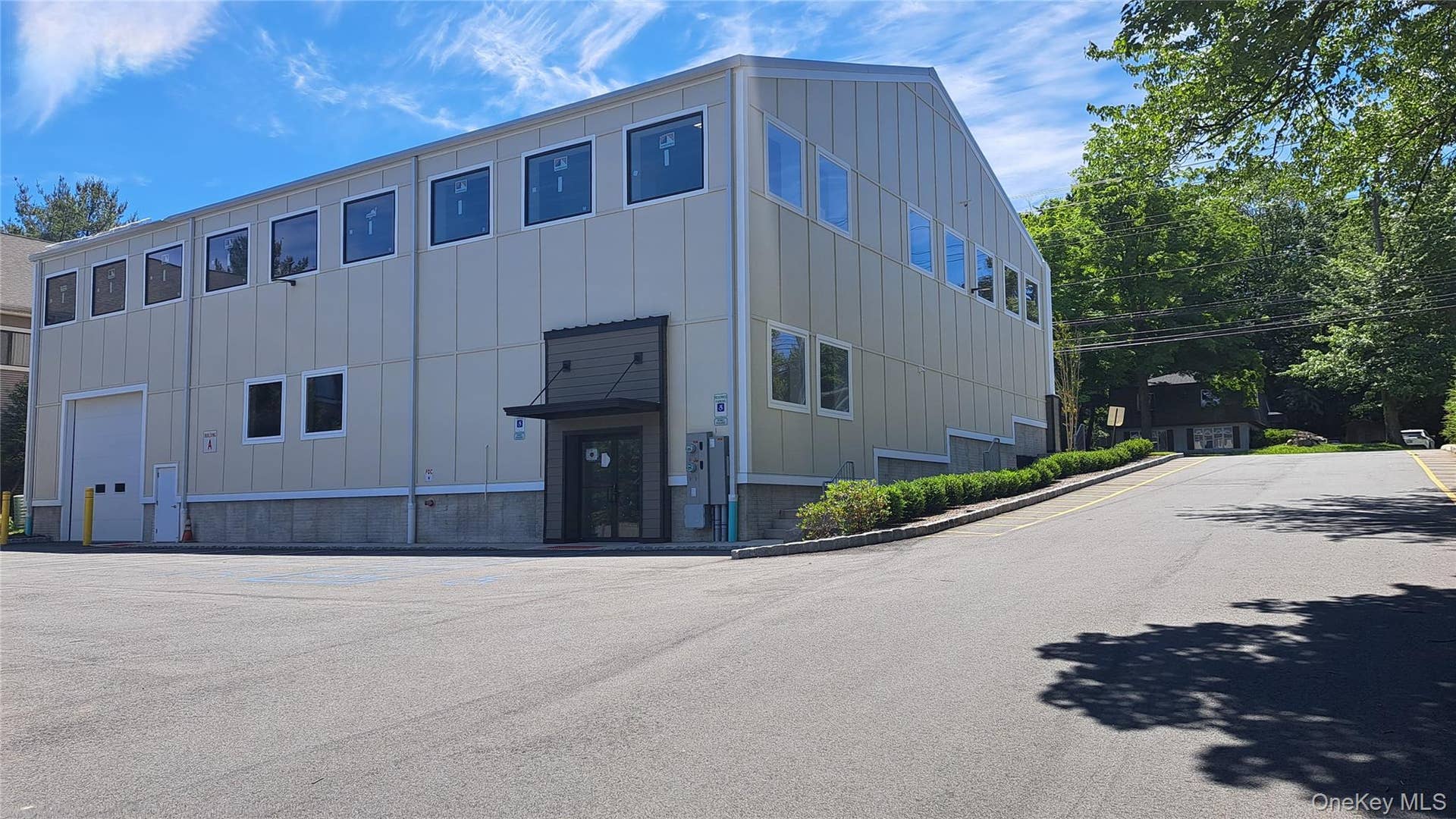 130 Route 59, Suffern, NY 10901