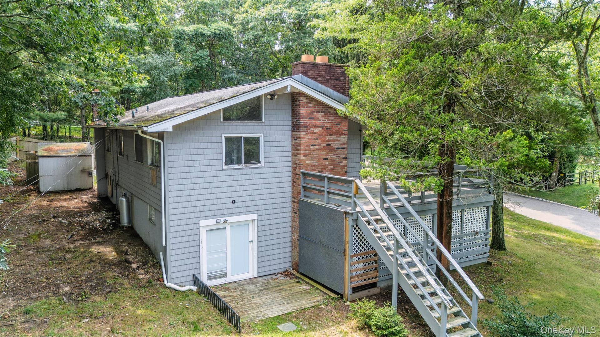 142 Fish Cove Road, Southampton, NY 11968 142 Fish Cove Road, Southampton, NY 11968