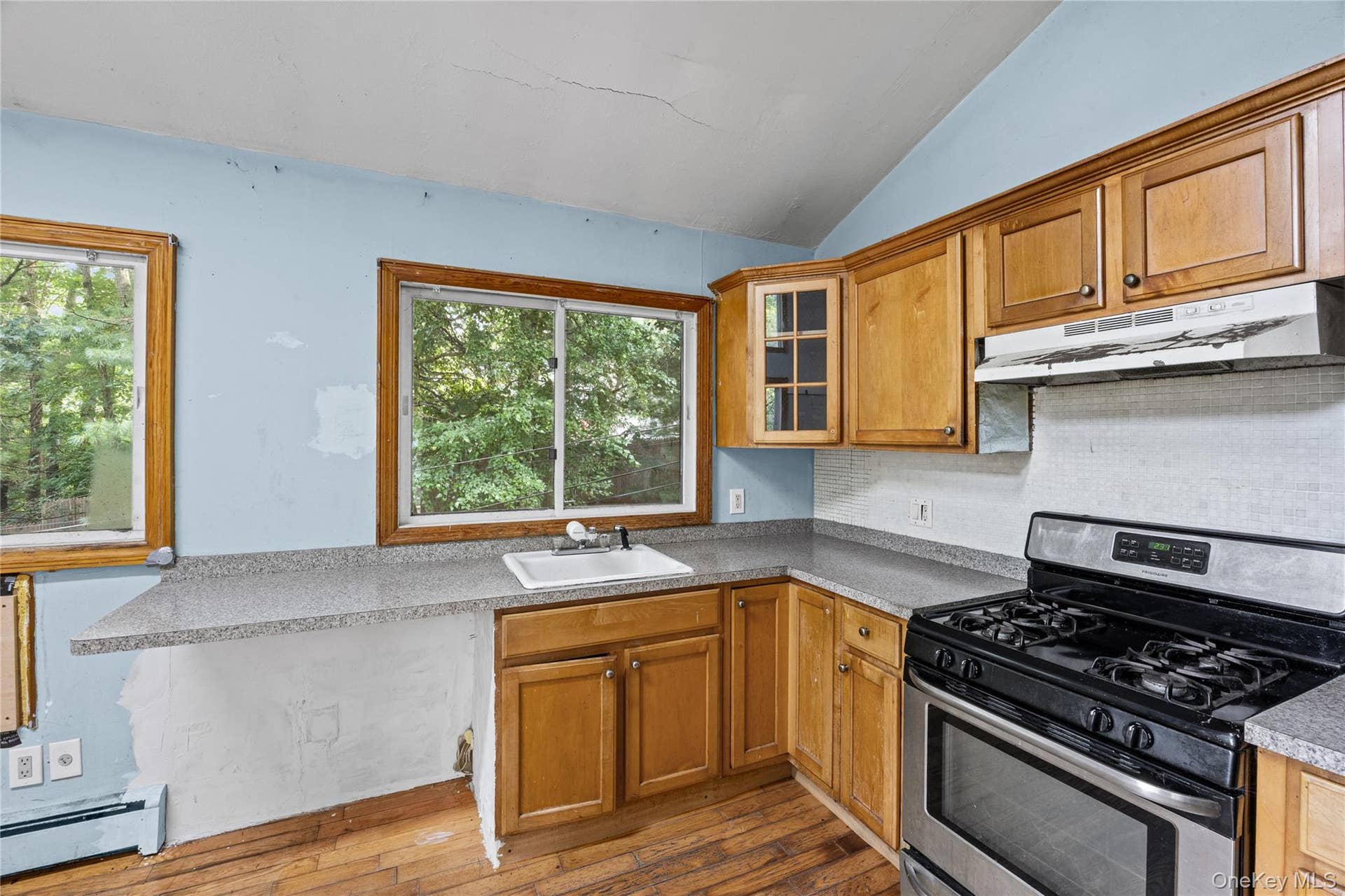 142 Fish Cove Road, Southampton, NY 11968 142 Fish Cove Road, Southampton, NY 11968