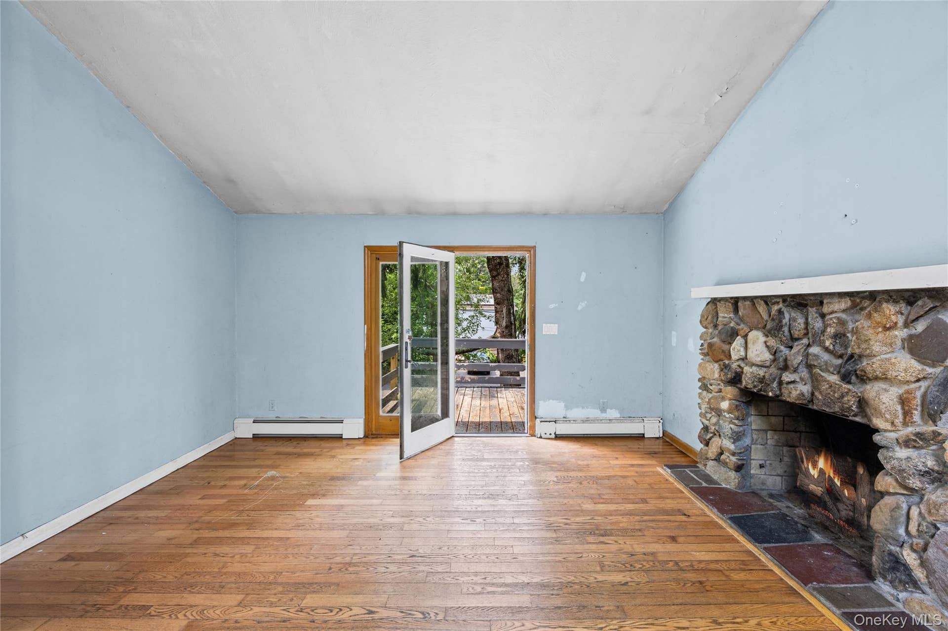 142 Fish Cove Road, Southampton, NY 11968 142 Fish Cove Road, Southampton, NY 11968