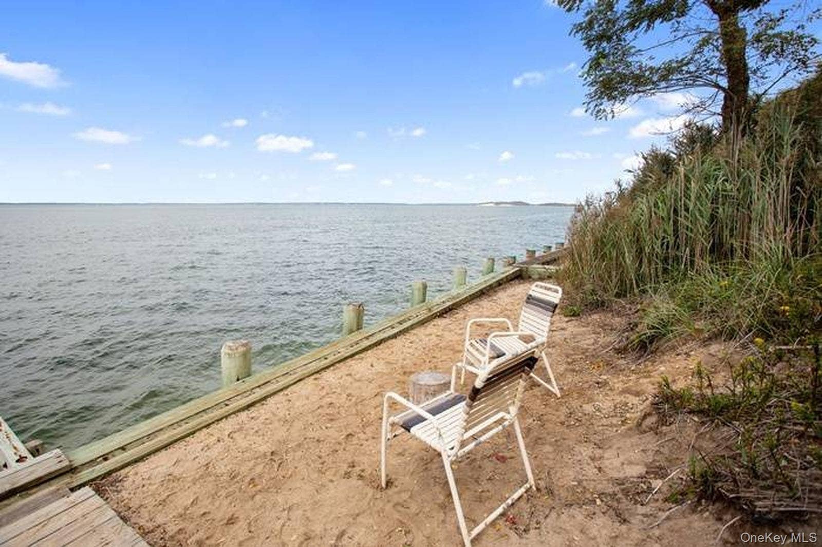 45 Shadyrest Drive, Sag Harbor, NY 11963