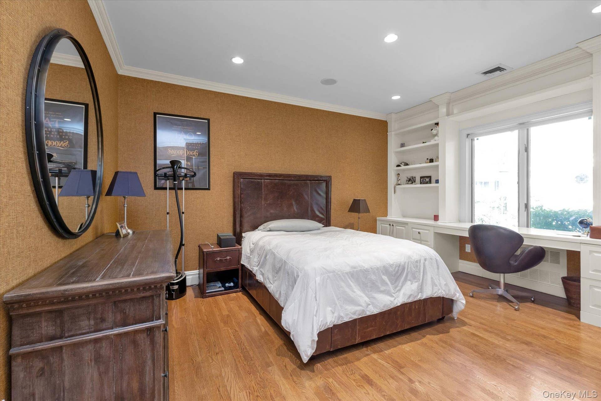 224 Beverly Road, Douglaston, NY 11363 Bedroom