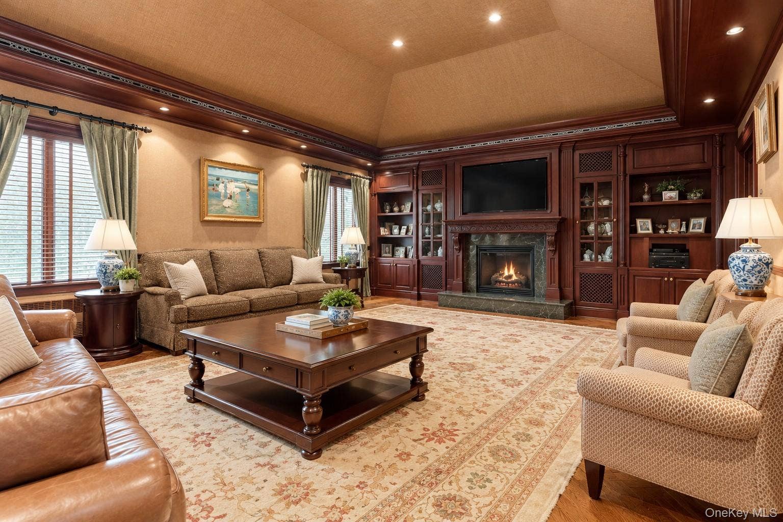 224 Beverly Road, Douglaston, NY 11363 Family Room