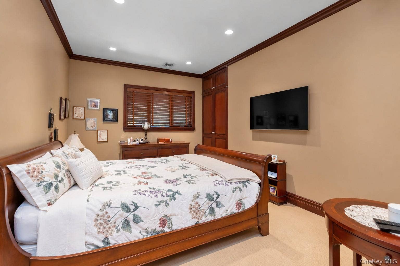 224 Beverly Road, Douglaston, NY 11363 Bedroom