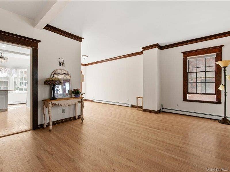 39 12th Avenue, Sea Cliff, NY 11579 39 12th Avenue, Sea Cliff, NY 11579