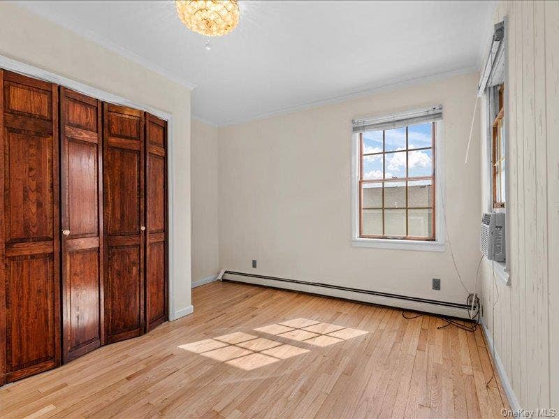 39 12th Avenue, Sea Cliff, NY 11579 39 12th Avenue, Sea Cliff, NY 11579