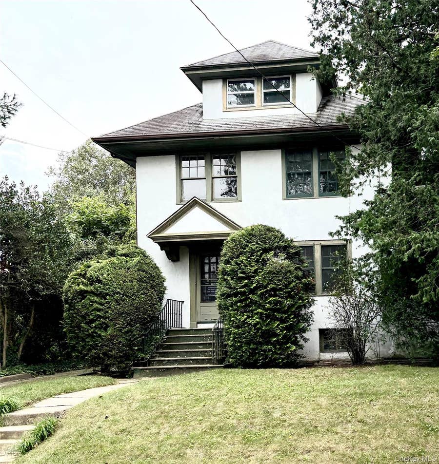 Property photo for 236 Arleigh Road, Douglaston, NY