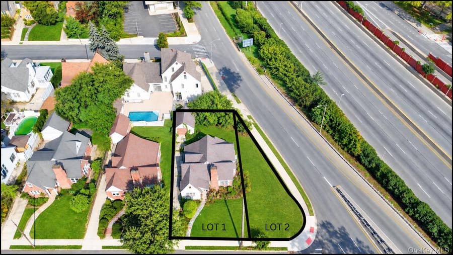 Property photo for 54-29 253rd Street, Little Neck, NY