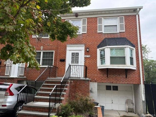 Property photo for 6275 Douglaston Parkway, #11, Little Neck, NY