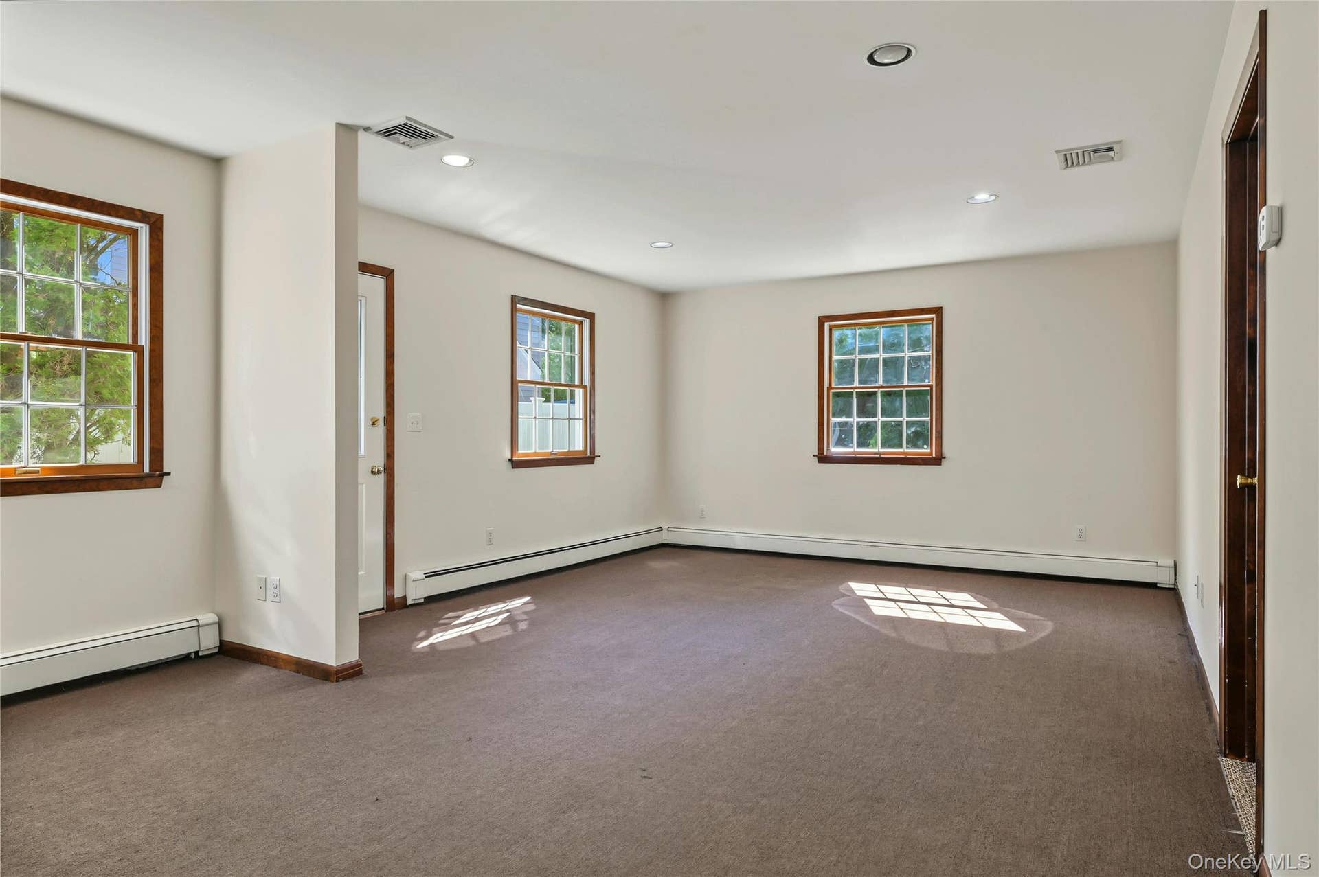 76 Hernan Avenue, Locust Valley, NY 11560 Family Room