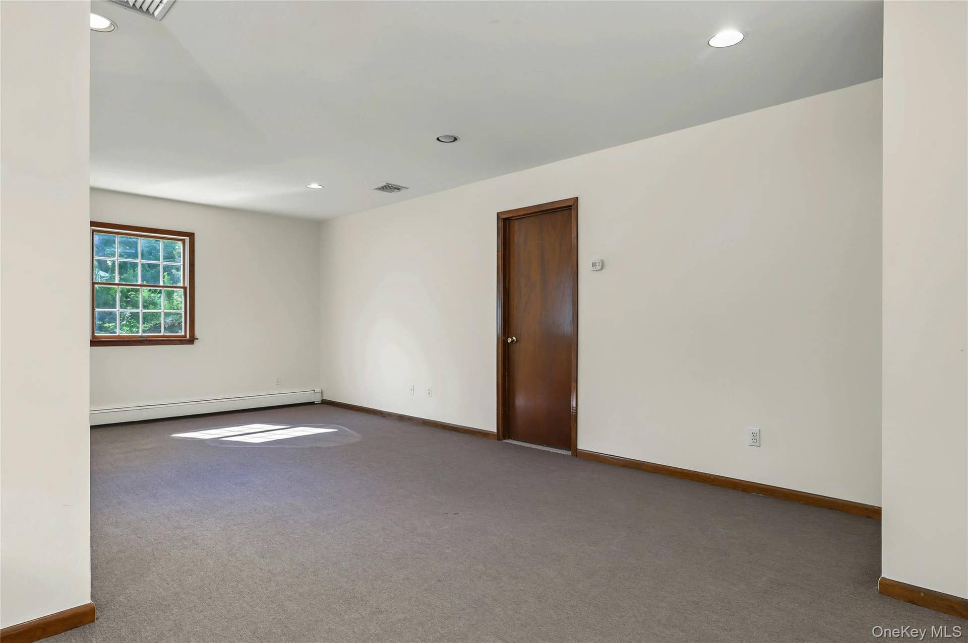 76 Hernan Avenue, Locust Valley, NY 11560 Family Room