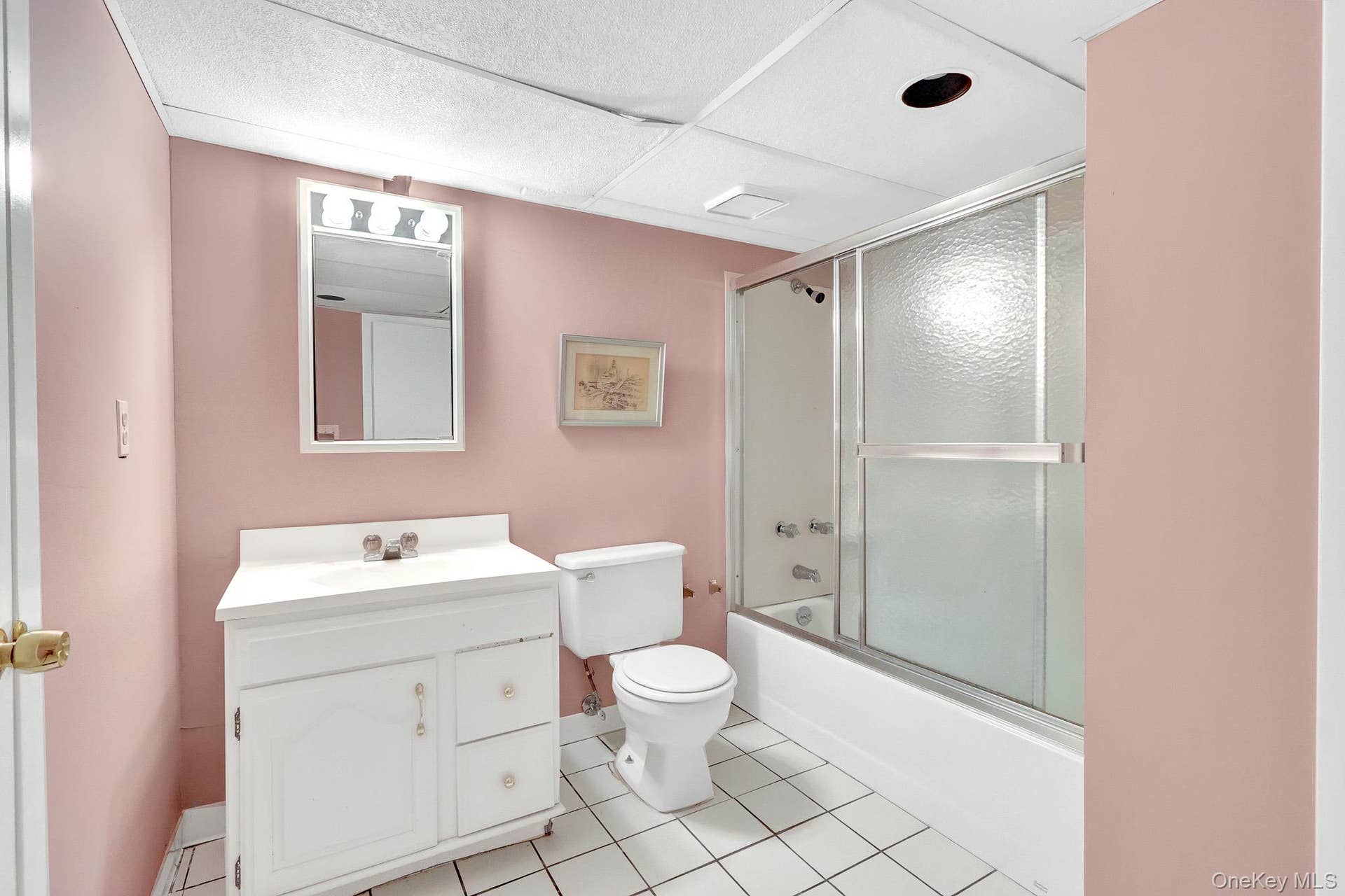 9 Shipyard Lane, Setauket, NY 11733 full bath in basement