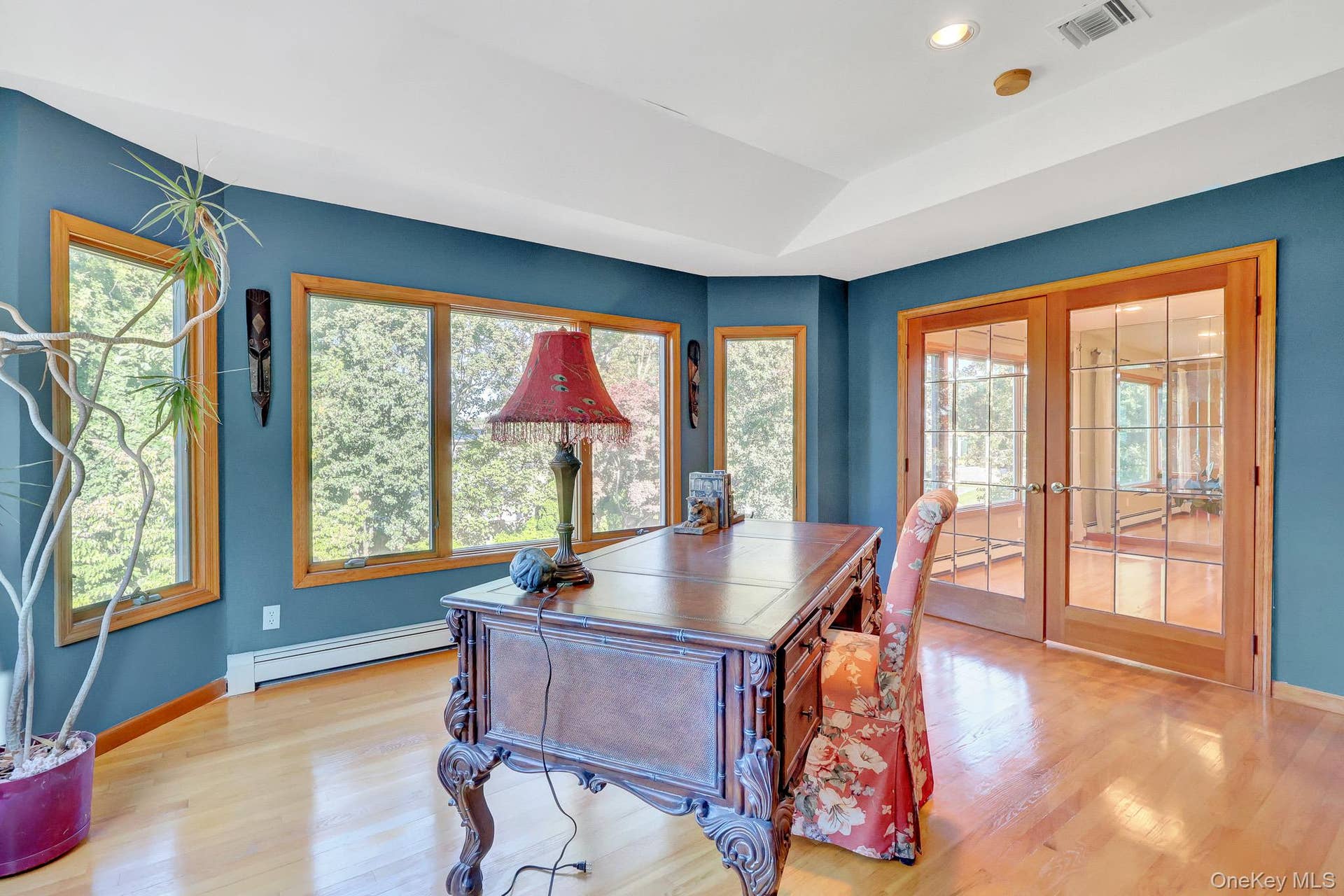 9 Shipyard Lane, Setauket, NY 11733 view 2: home office, guest room